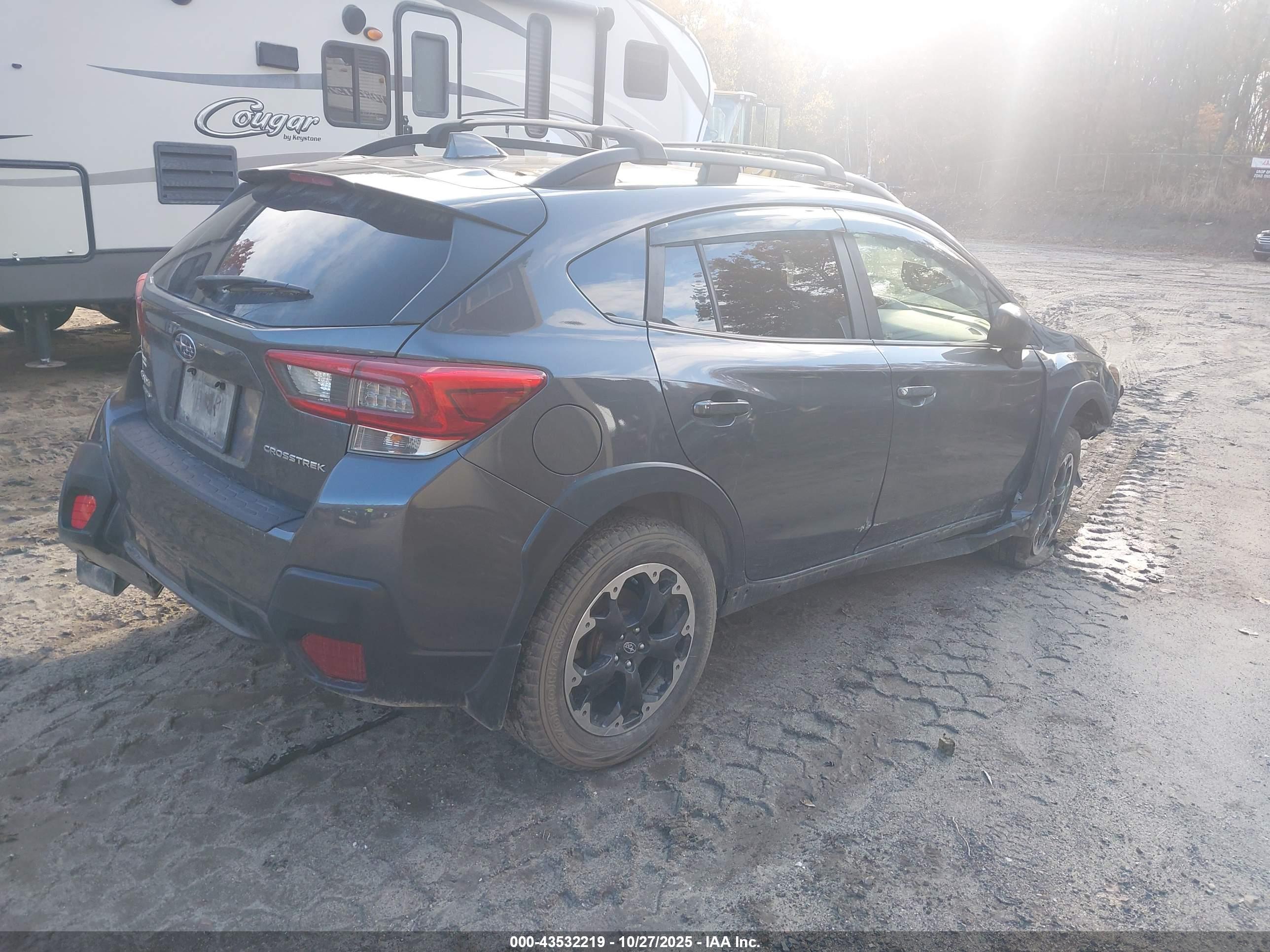 SUBARU CROSSTREK image 4