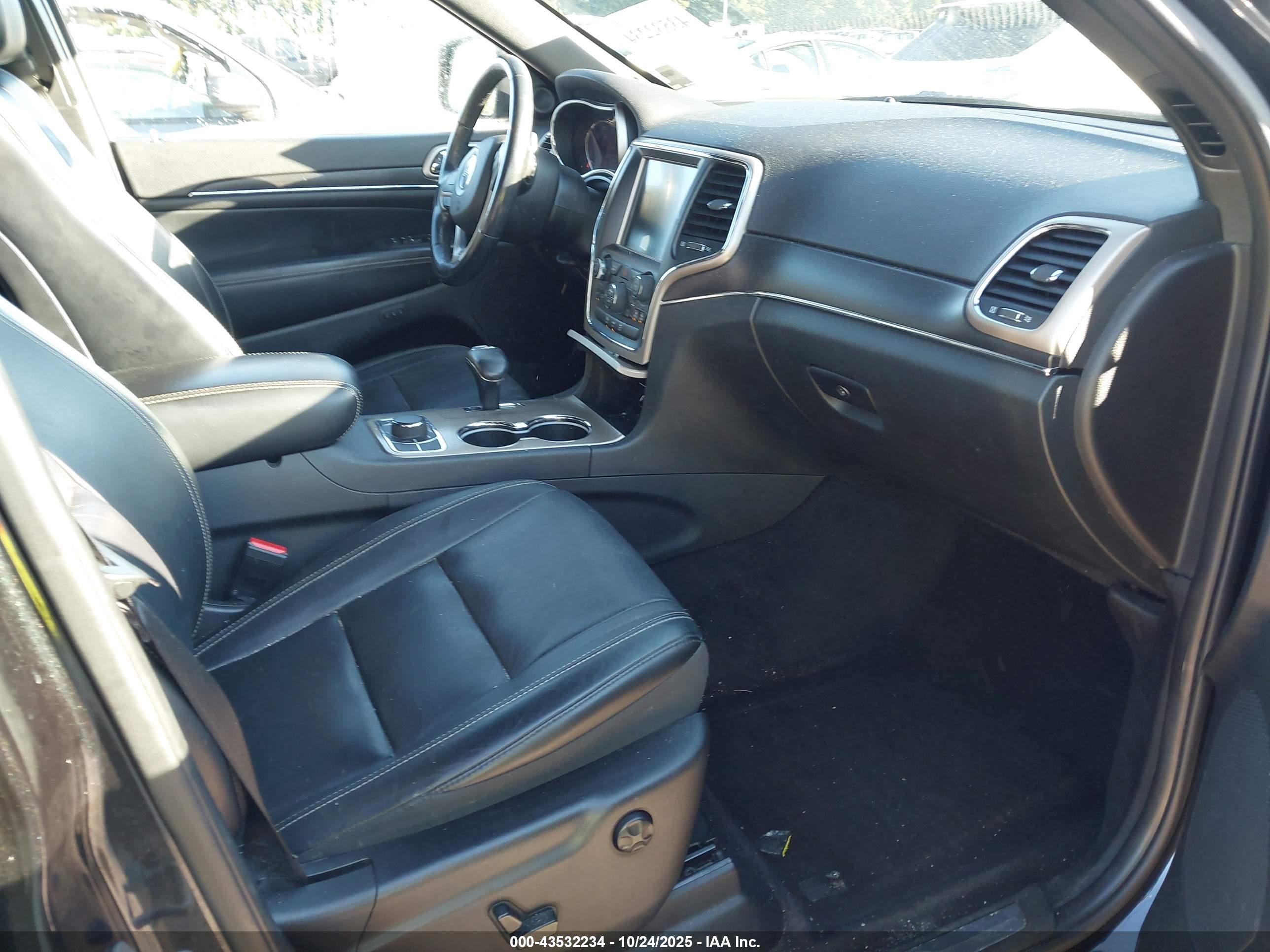 JEEP GRAND image 5