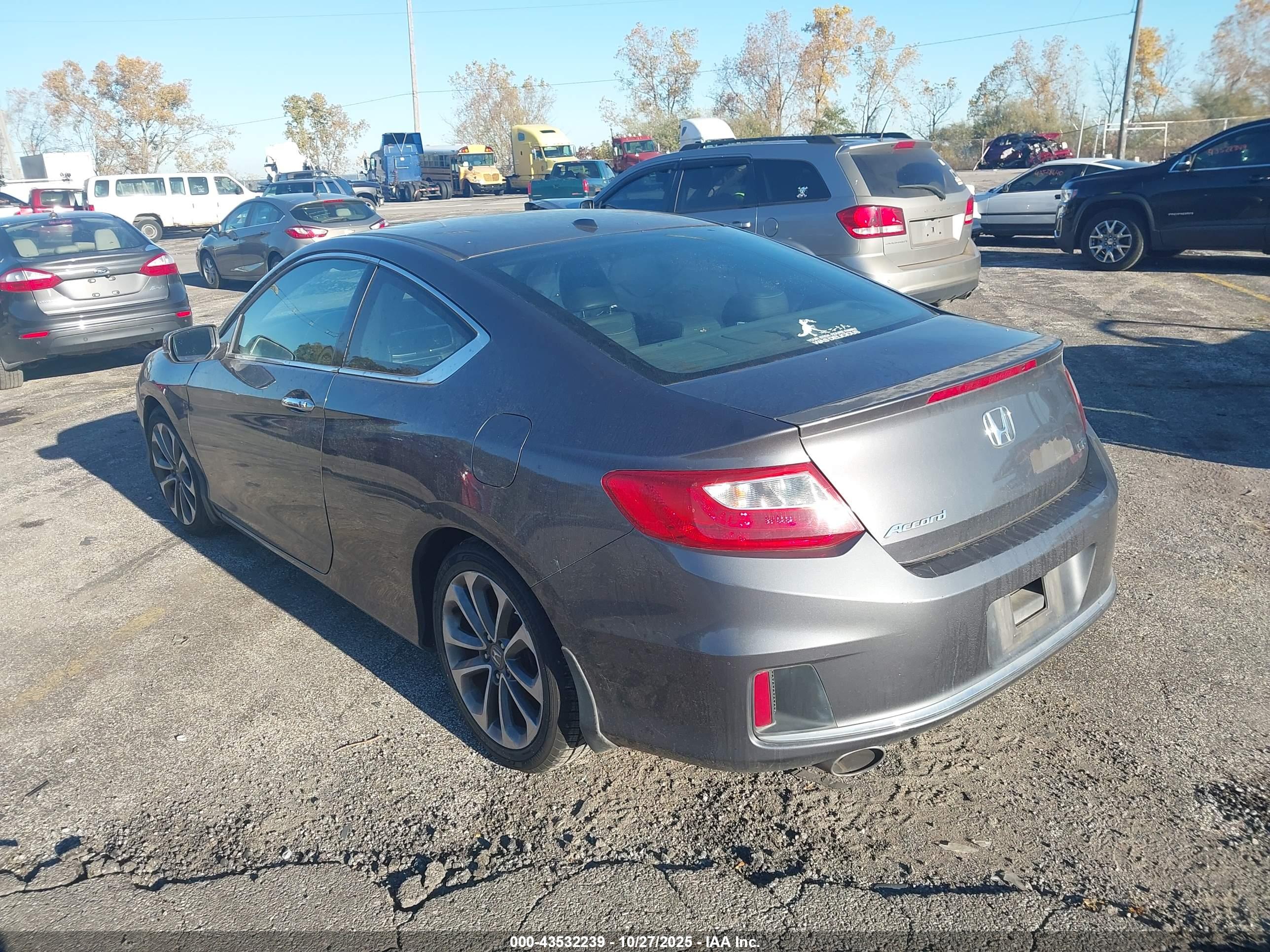 HONDA ACCORD image 3
