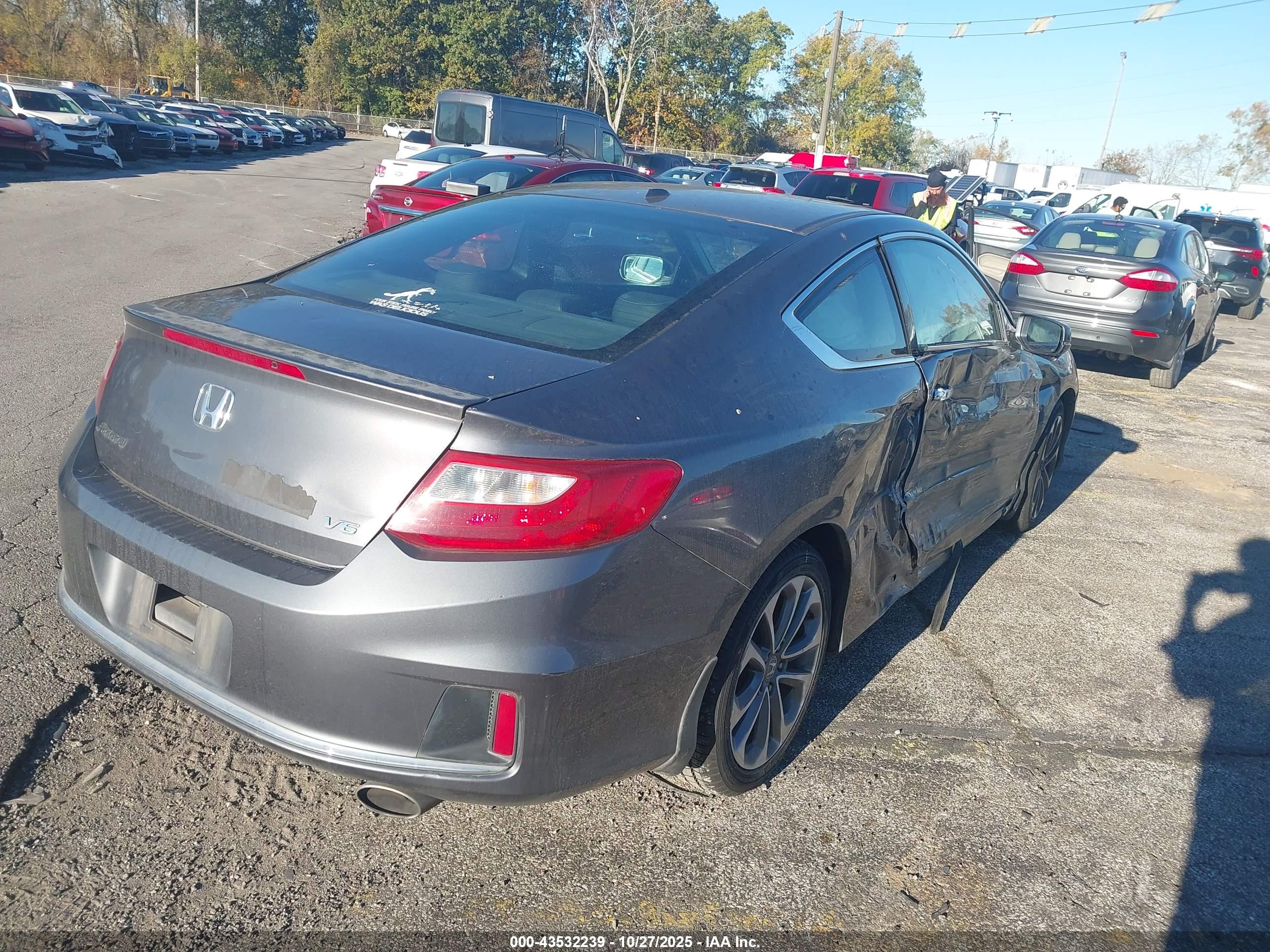 HONDA ACCORD image 4