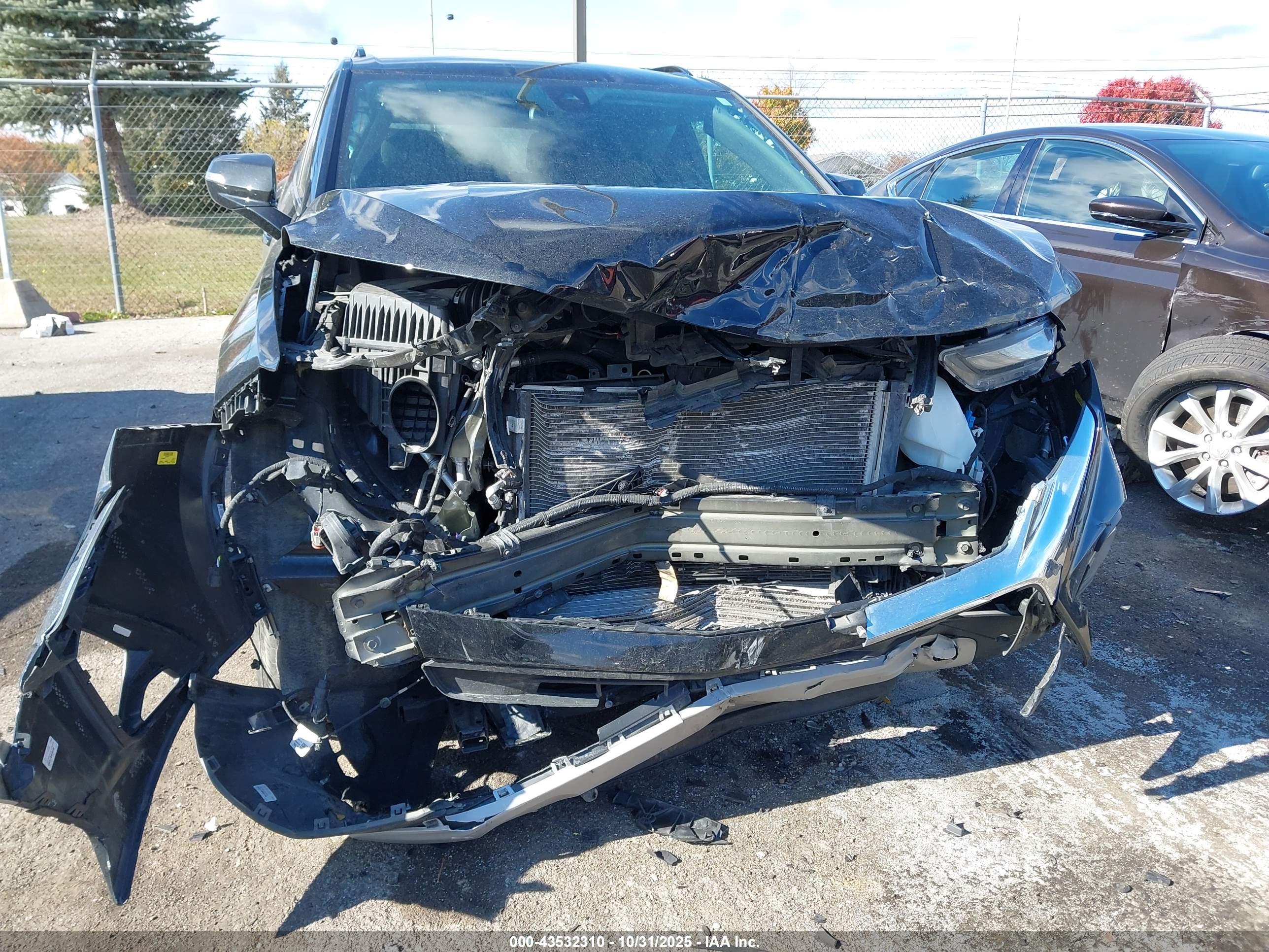 CHEVROLET BLAZER image 6