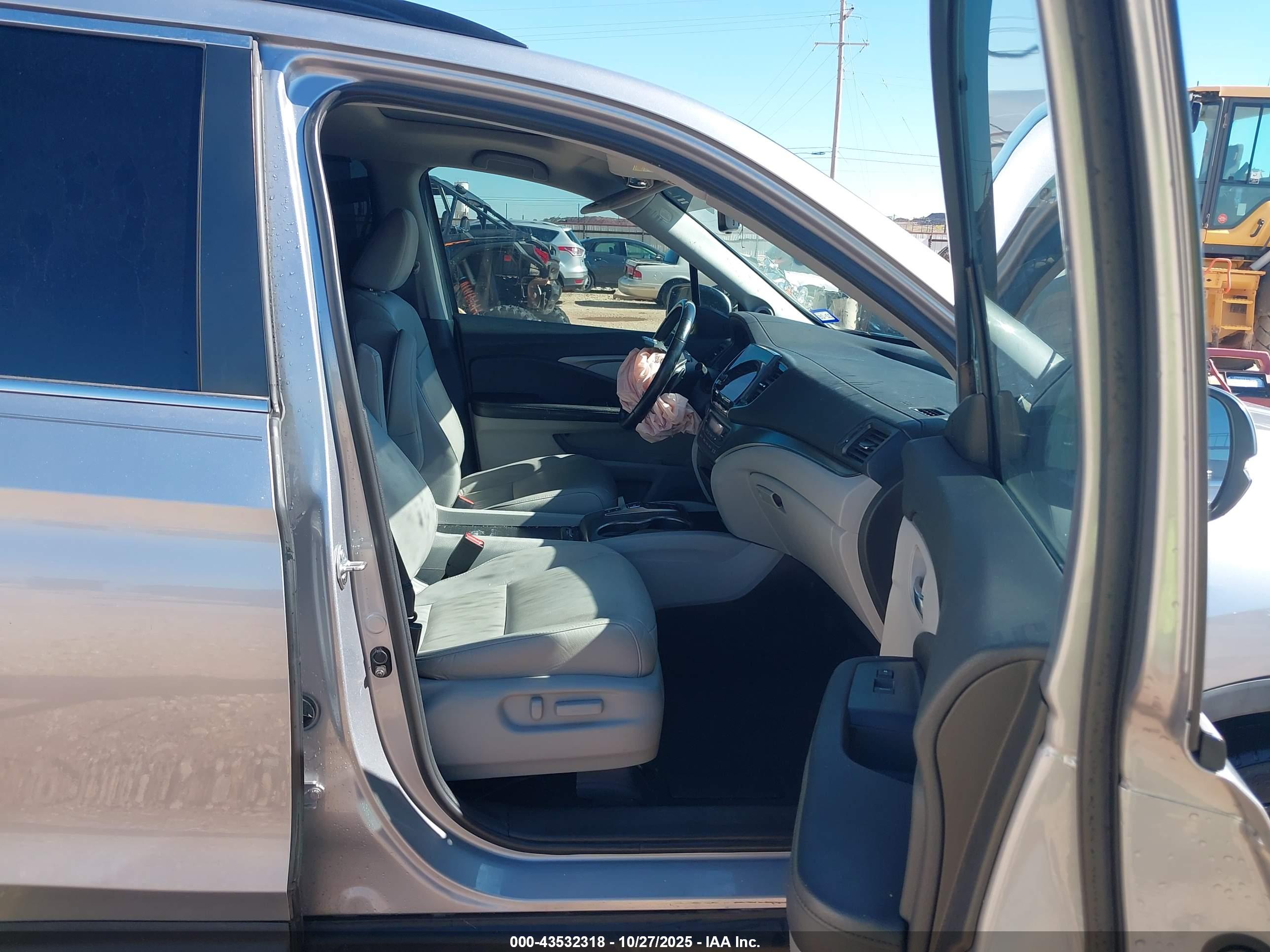 HONDA PILOT image 5
