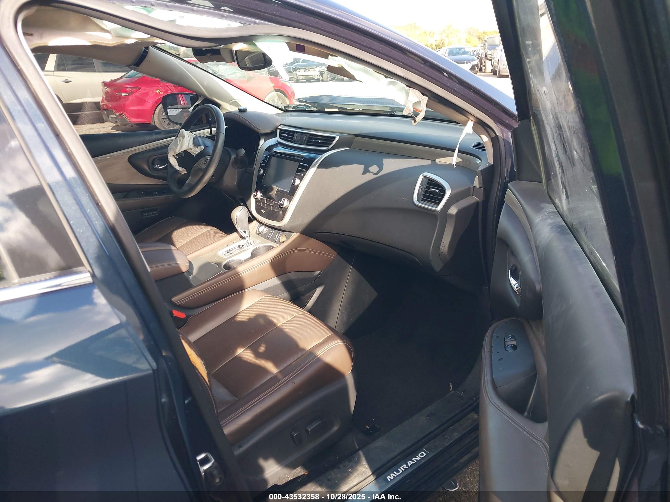 NISSAN MURANO image 5