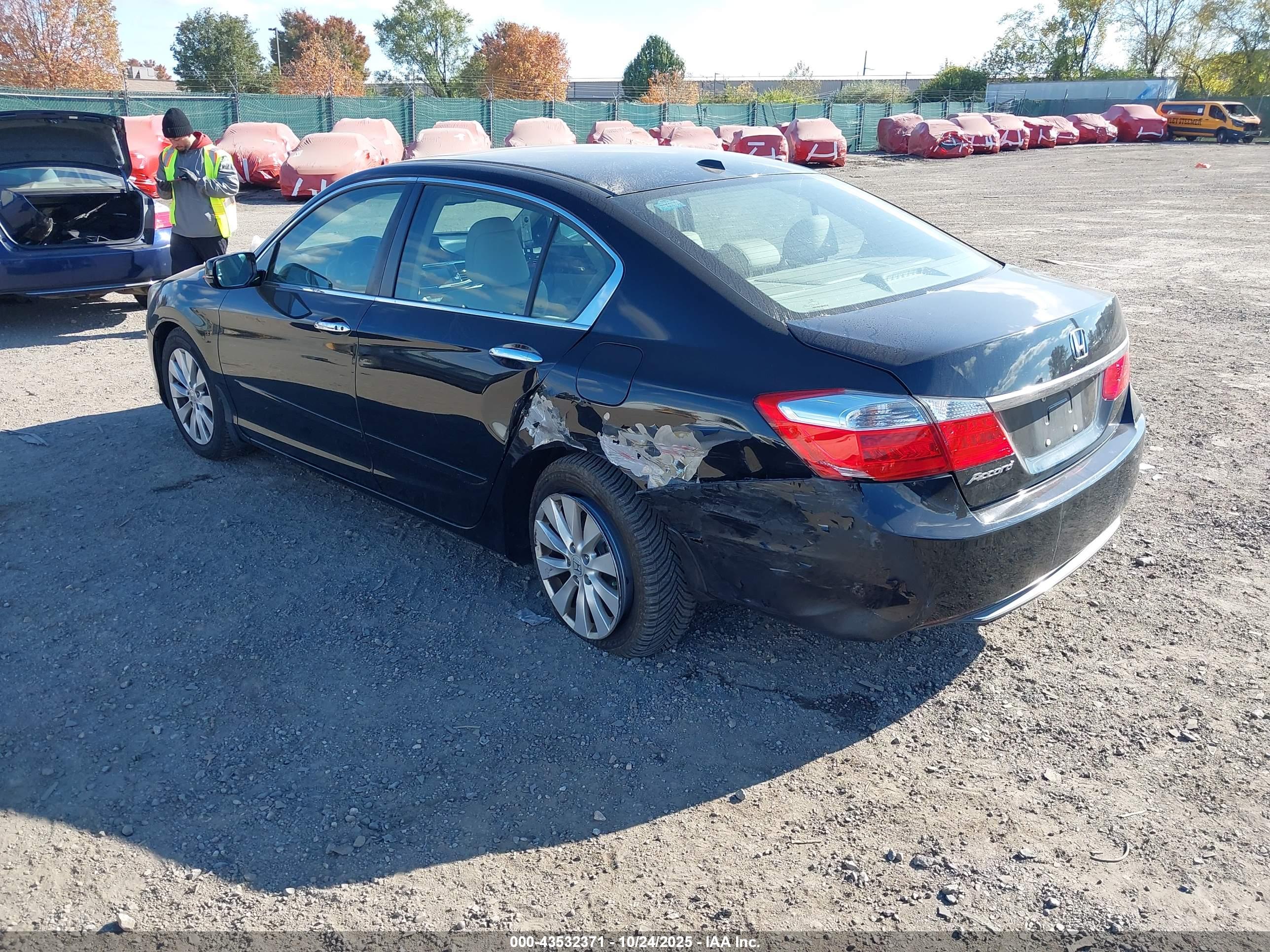 HONDA ACCORD image 3