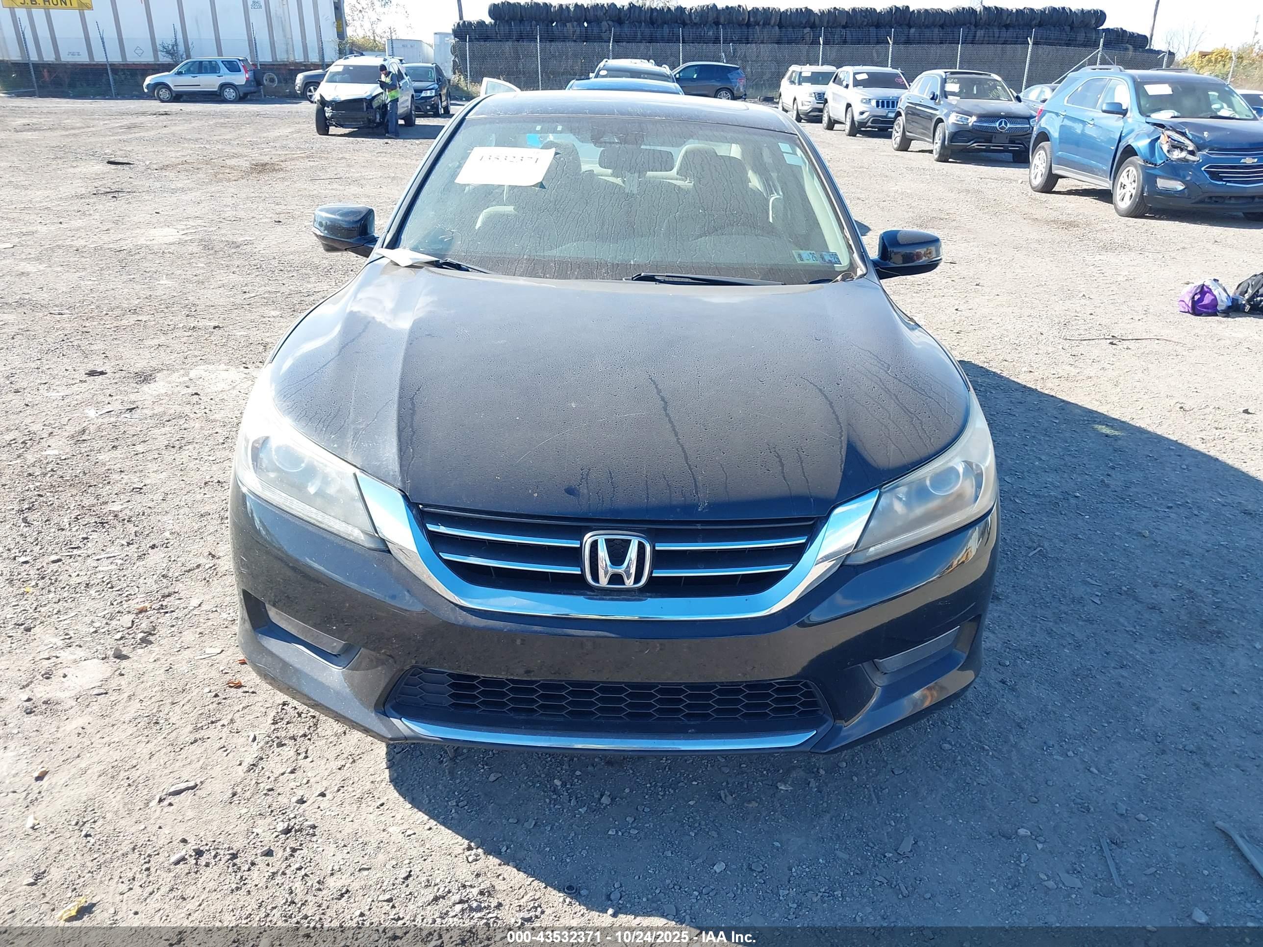 HONDA ACCORD image 6