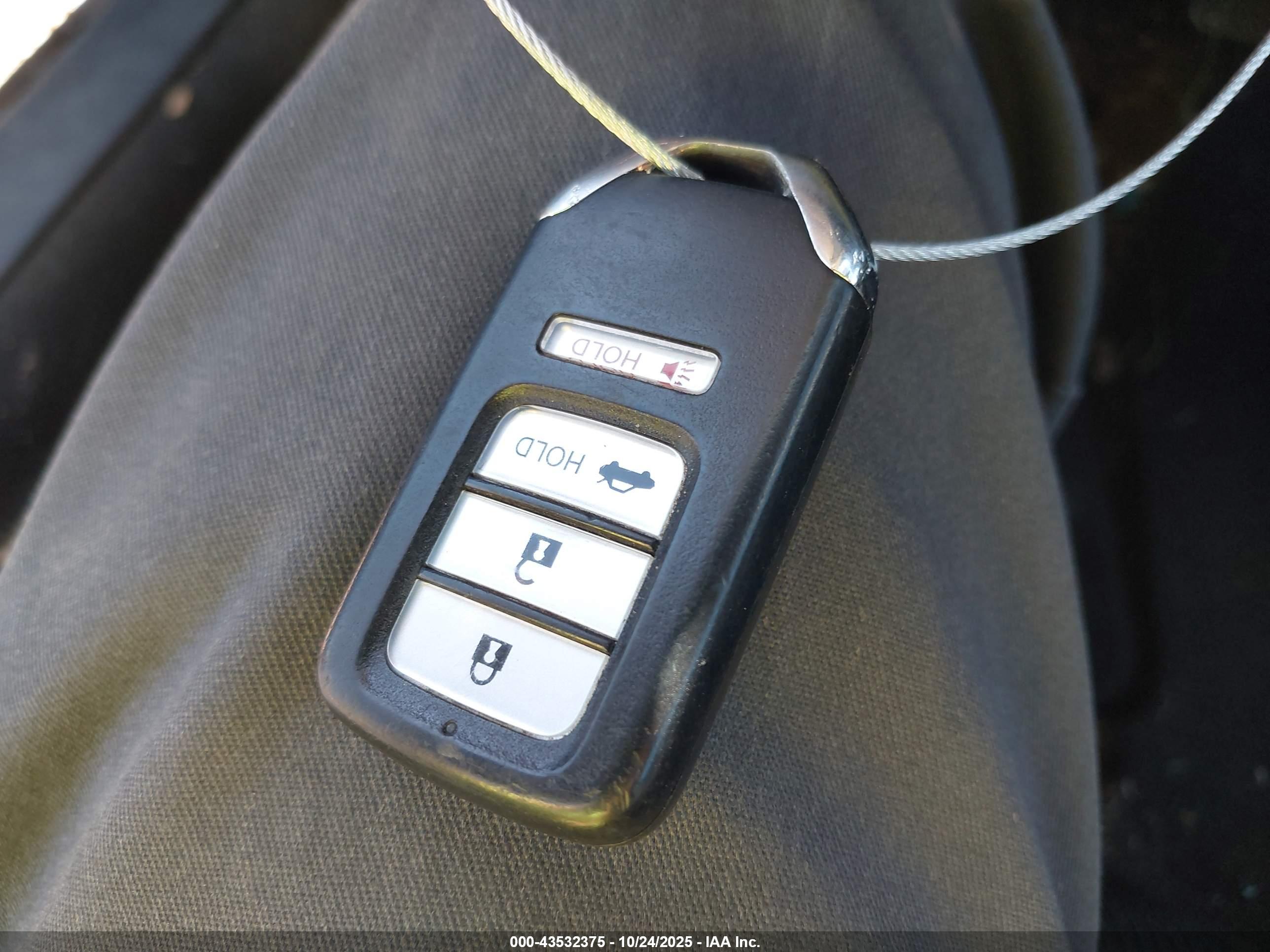 HONDA ACCORD image 11