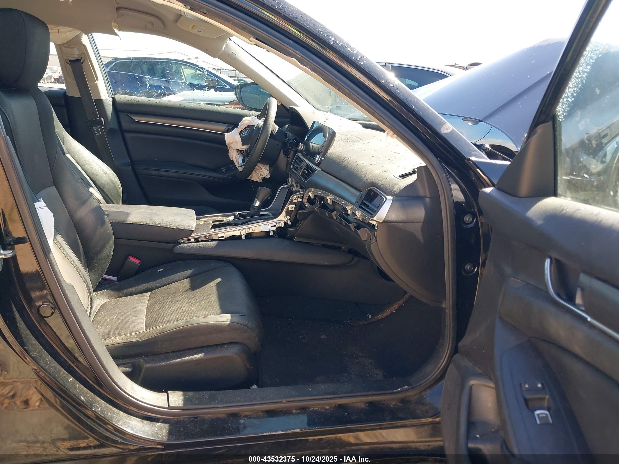 HONDA ACCORD image 5