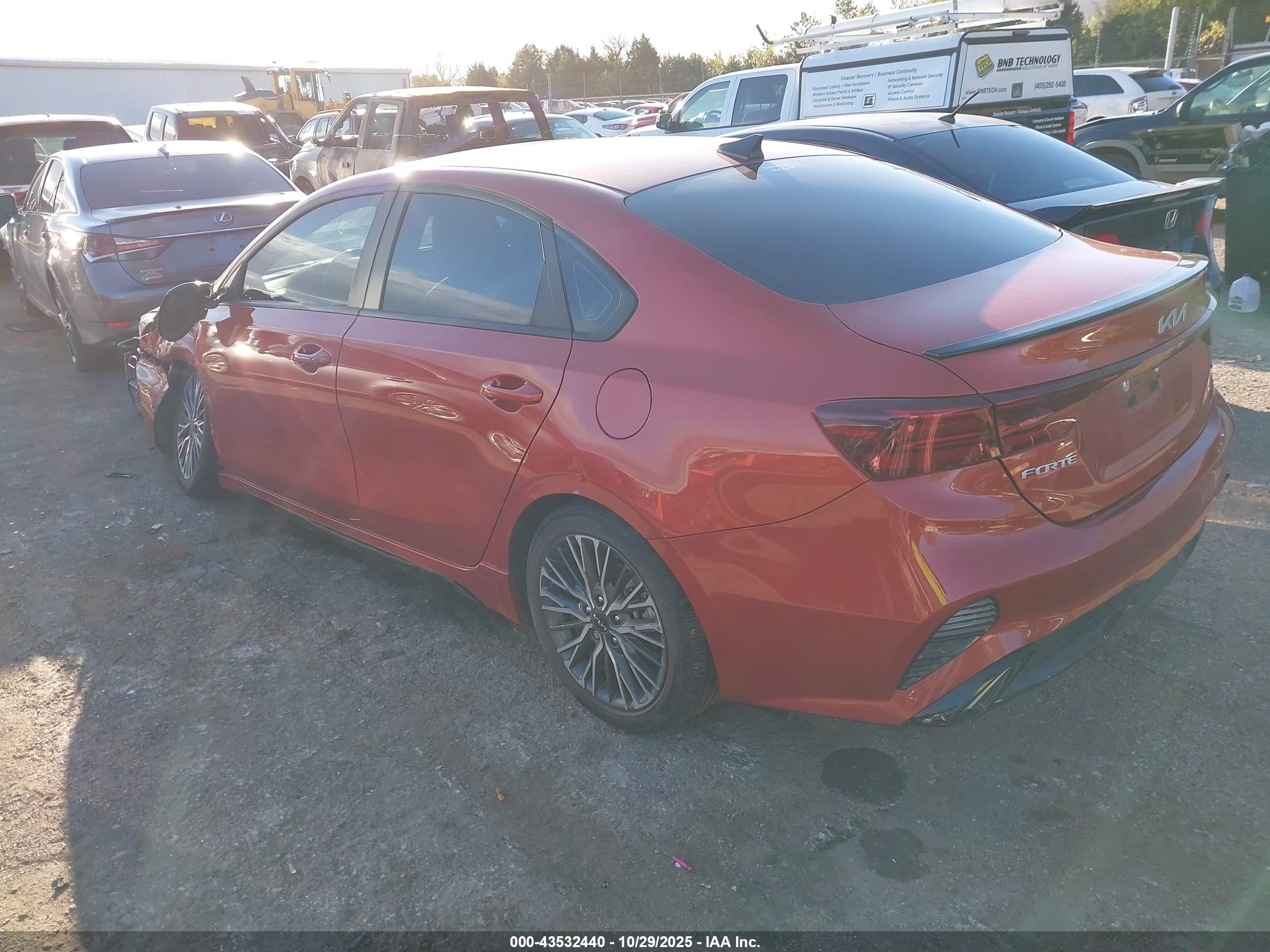 KIA FORTE image 3