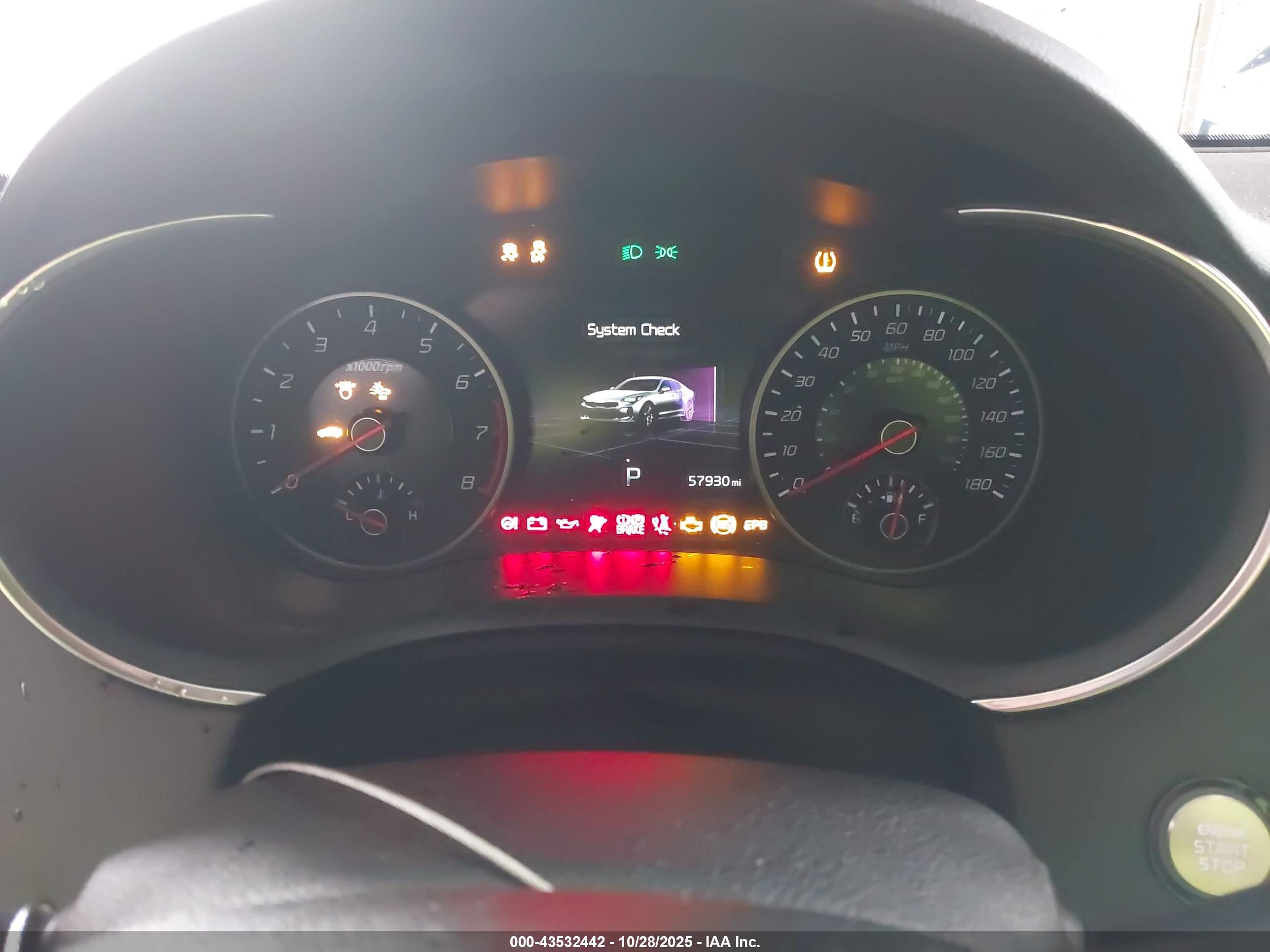 KIA STINGER image 7