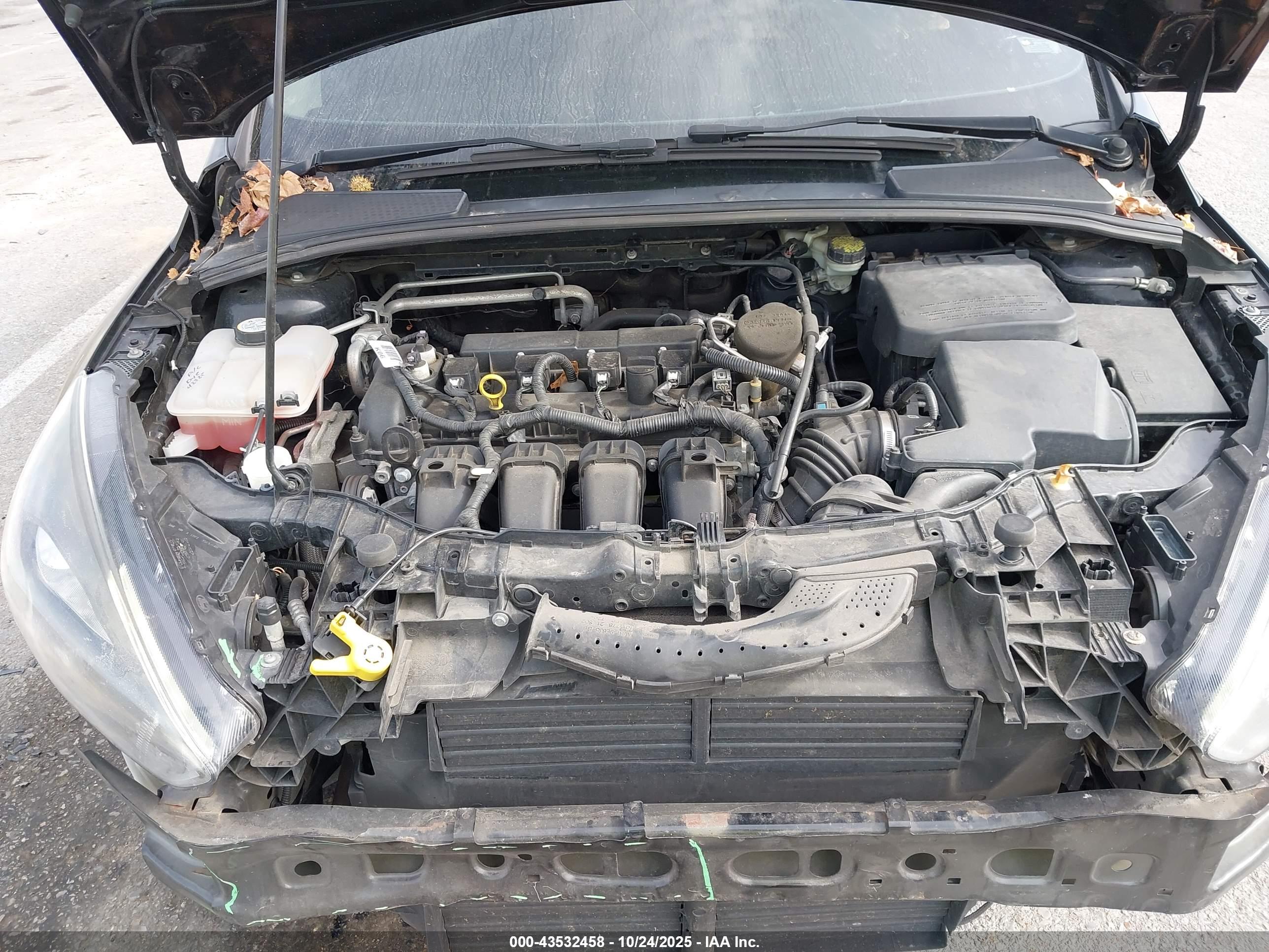 FORD FOCUS image 10