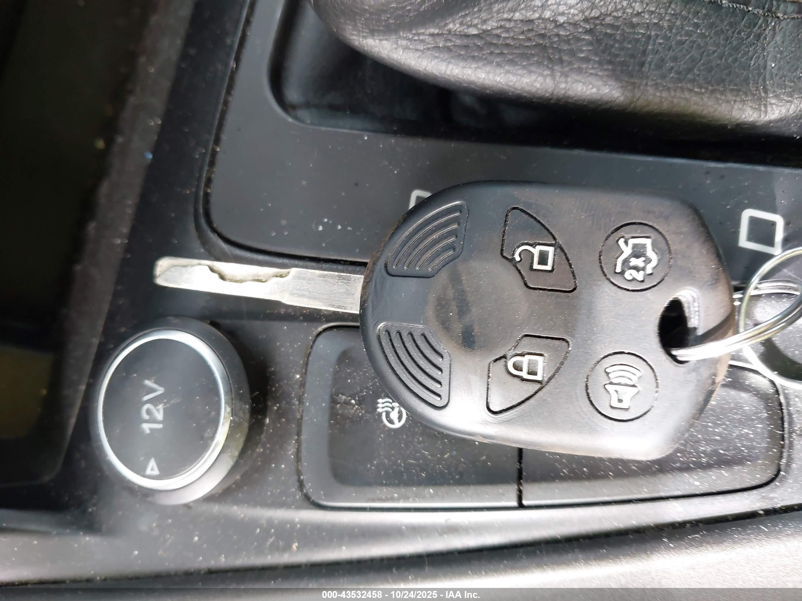 FORD FOCUS image 11