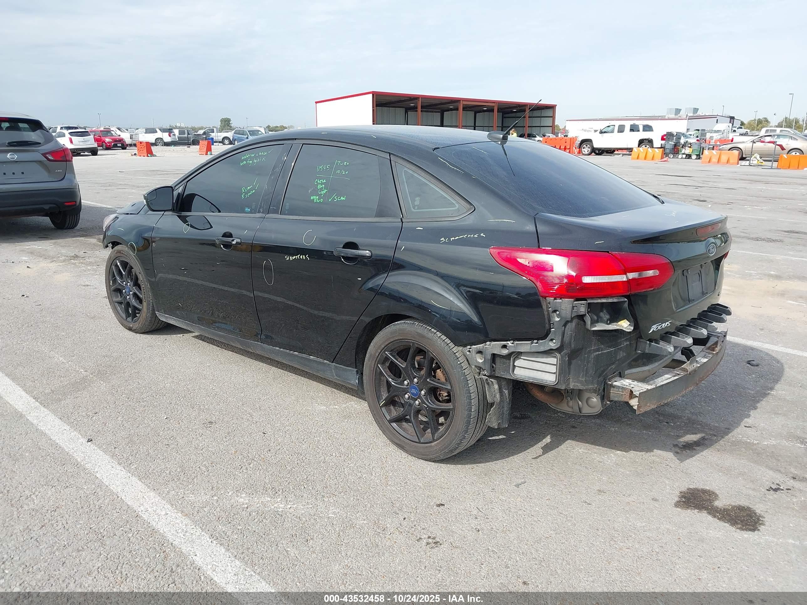 FORD FOCUS image 3