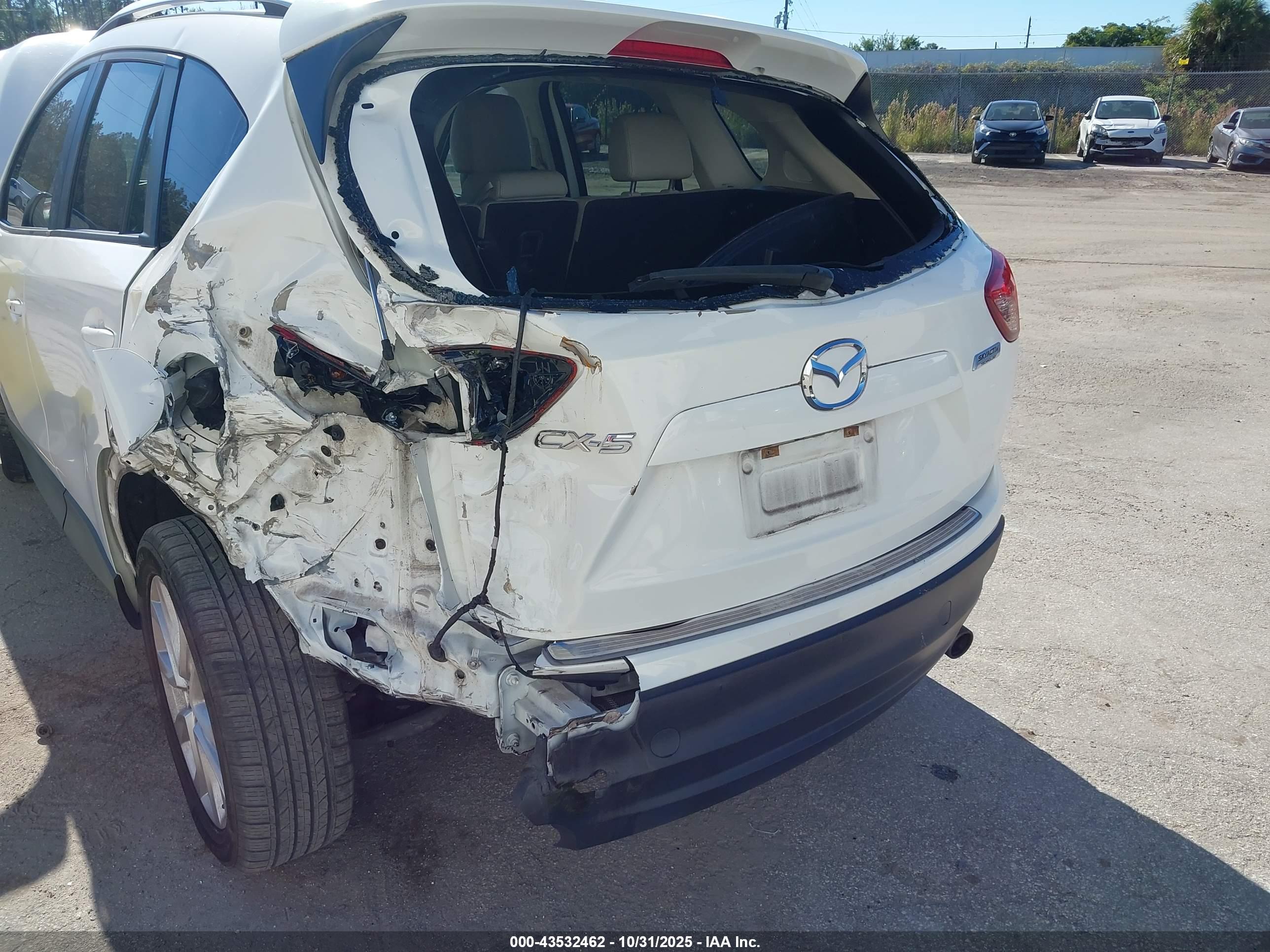 MAZDA CX-5 image 6