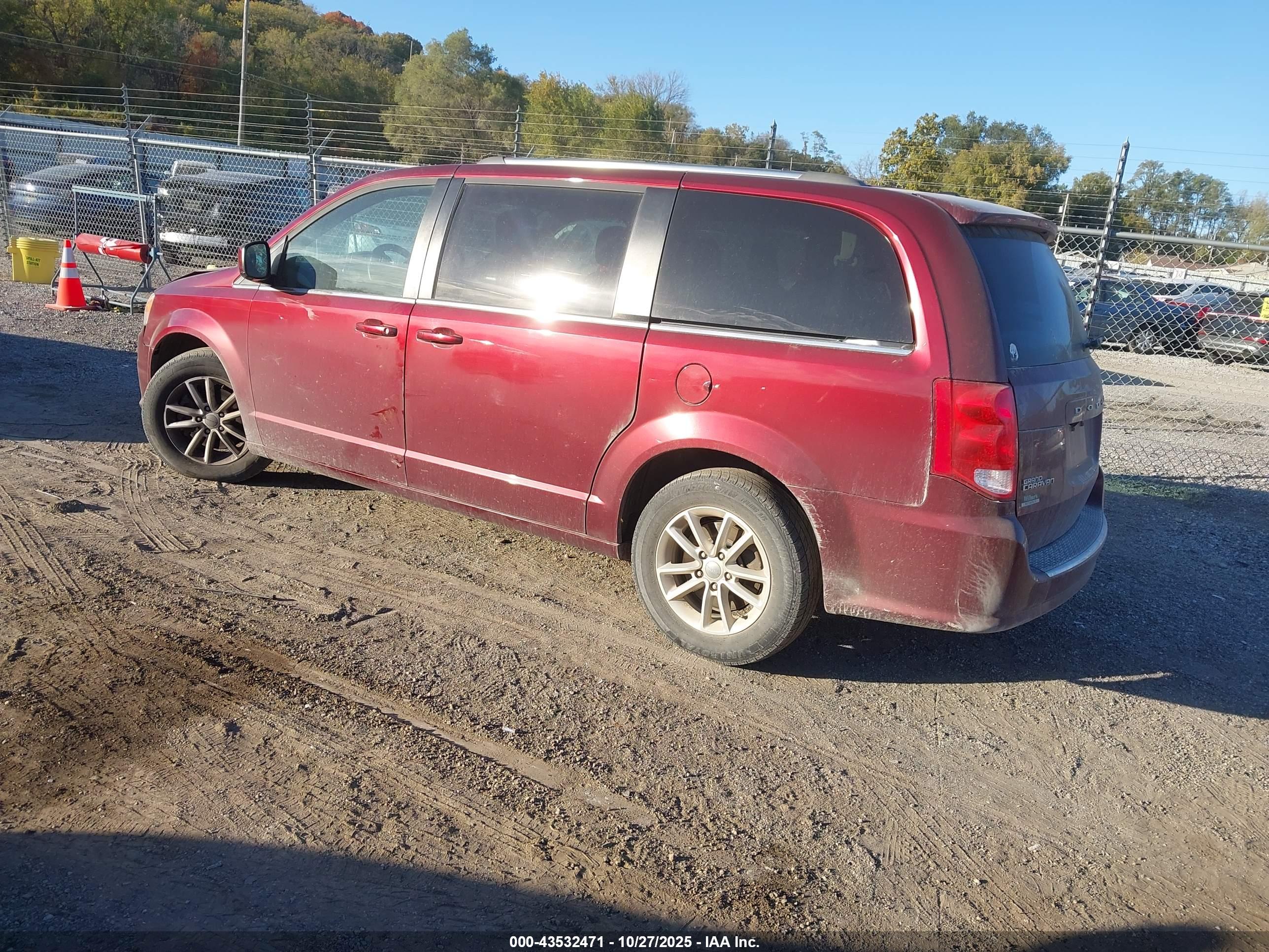 DODGE GRAND image 3