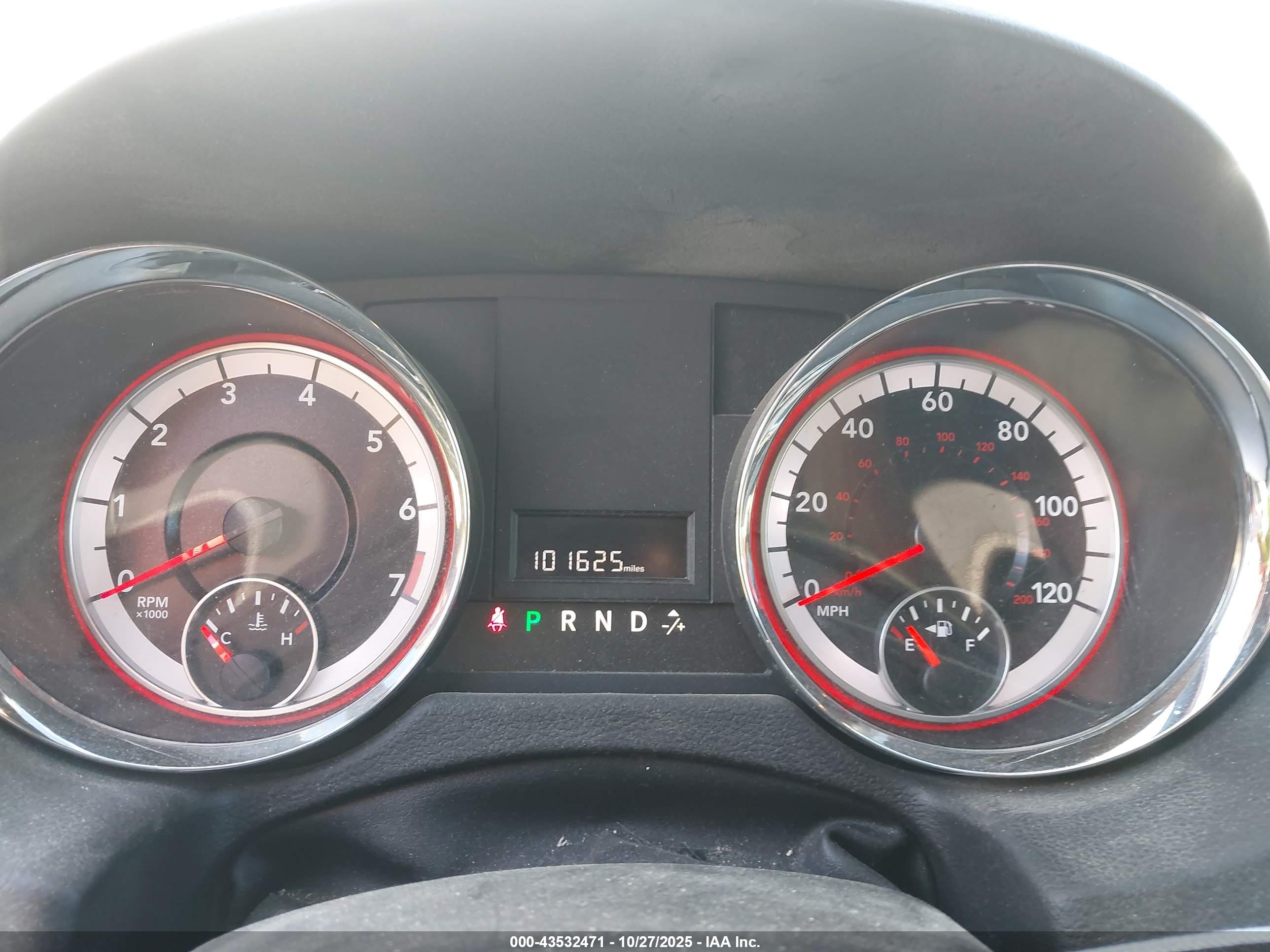 DODGE GRAND image 7