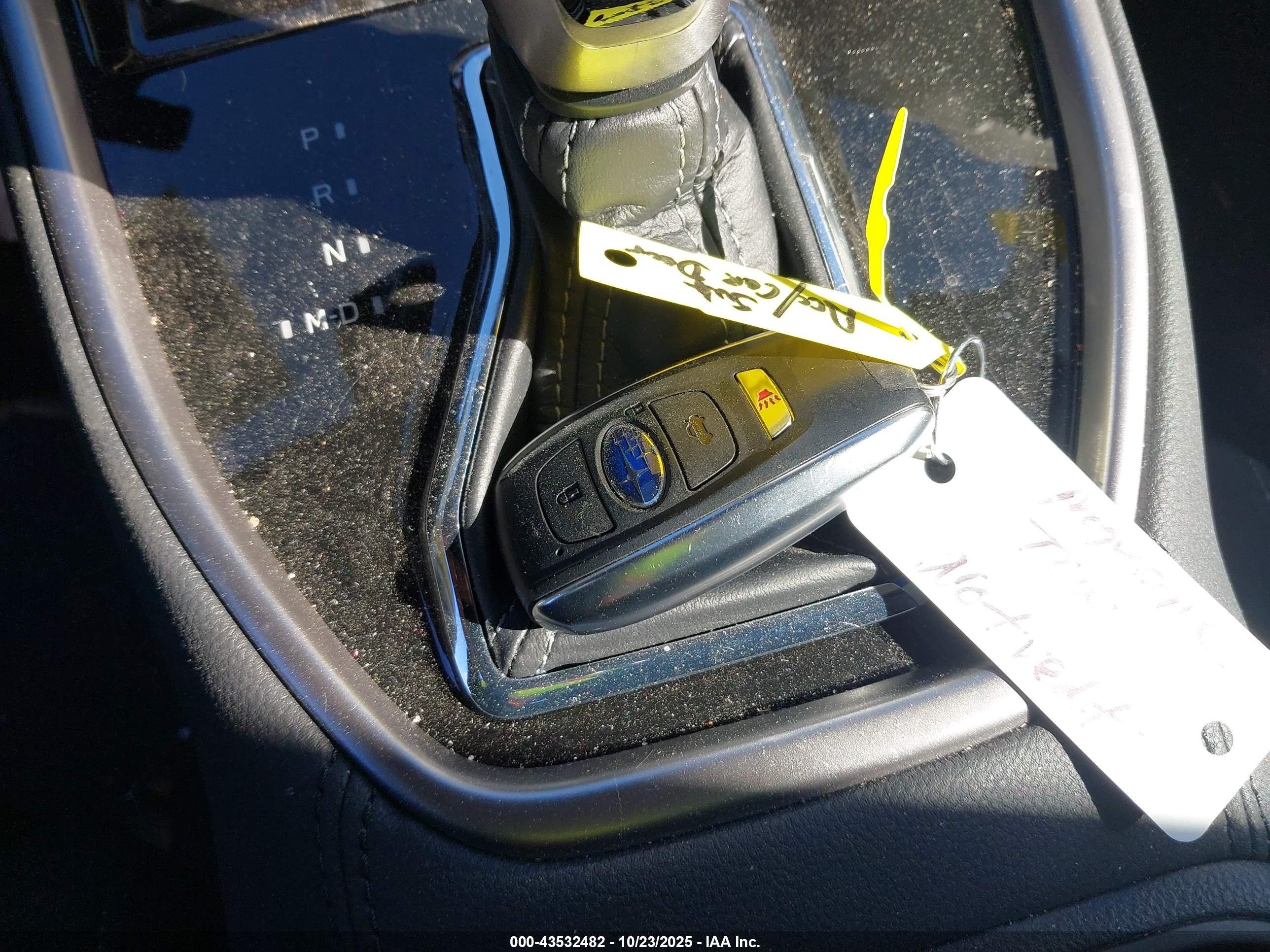 SUBARU OUTBACK image 11