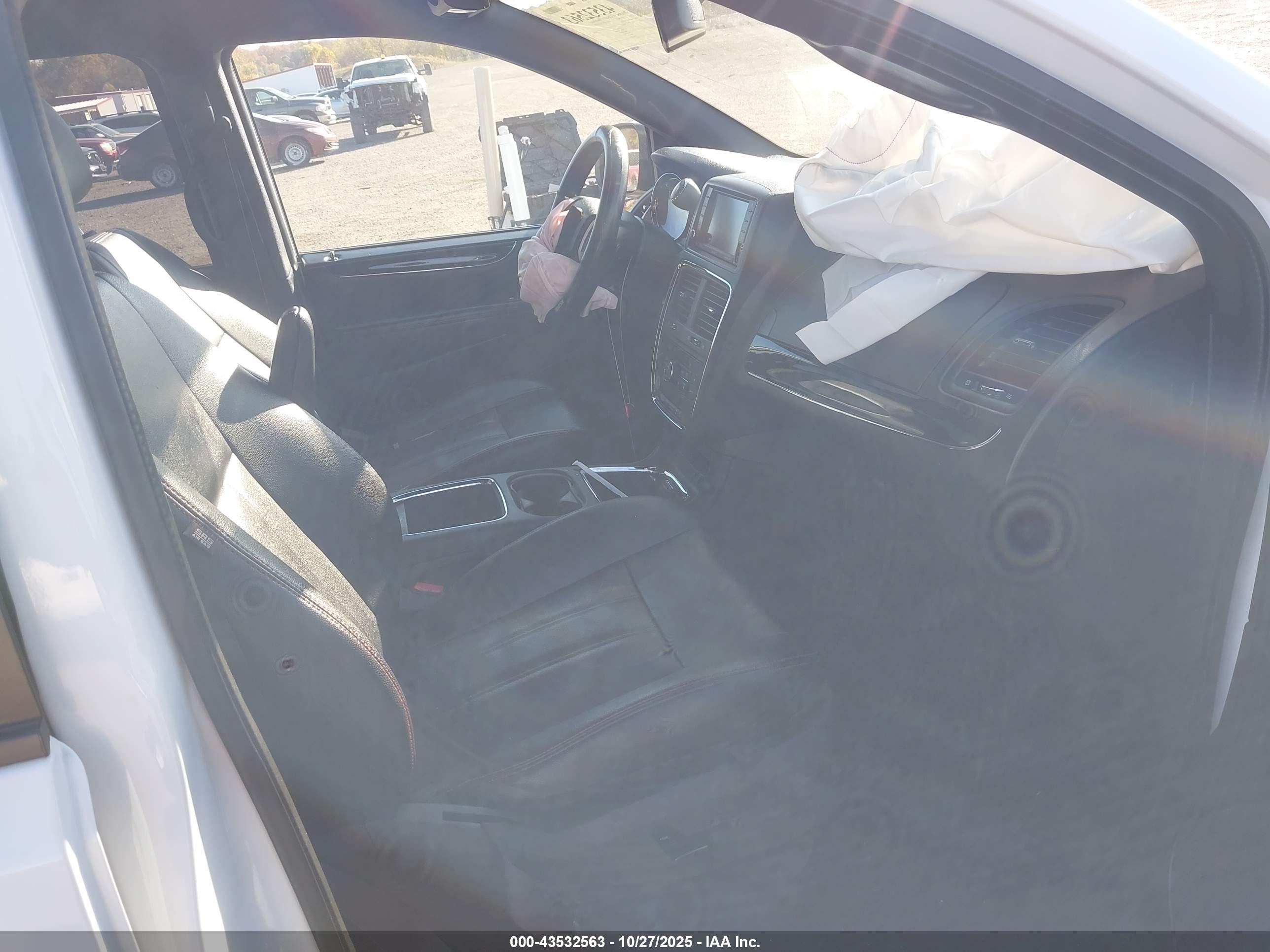 DODGE GRAND image 5