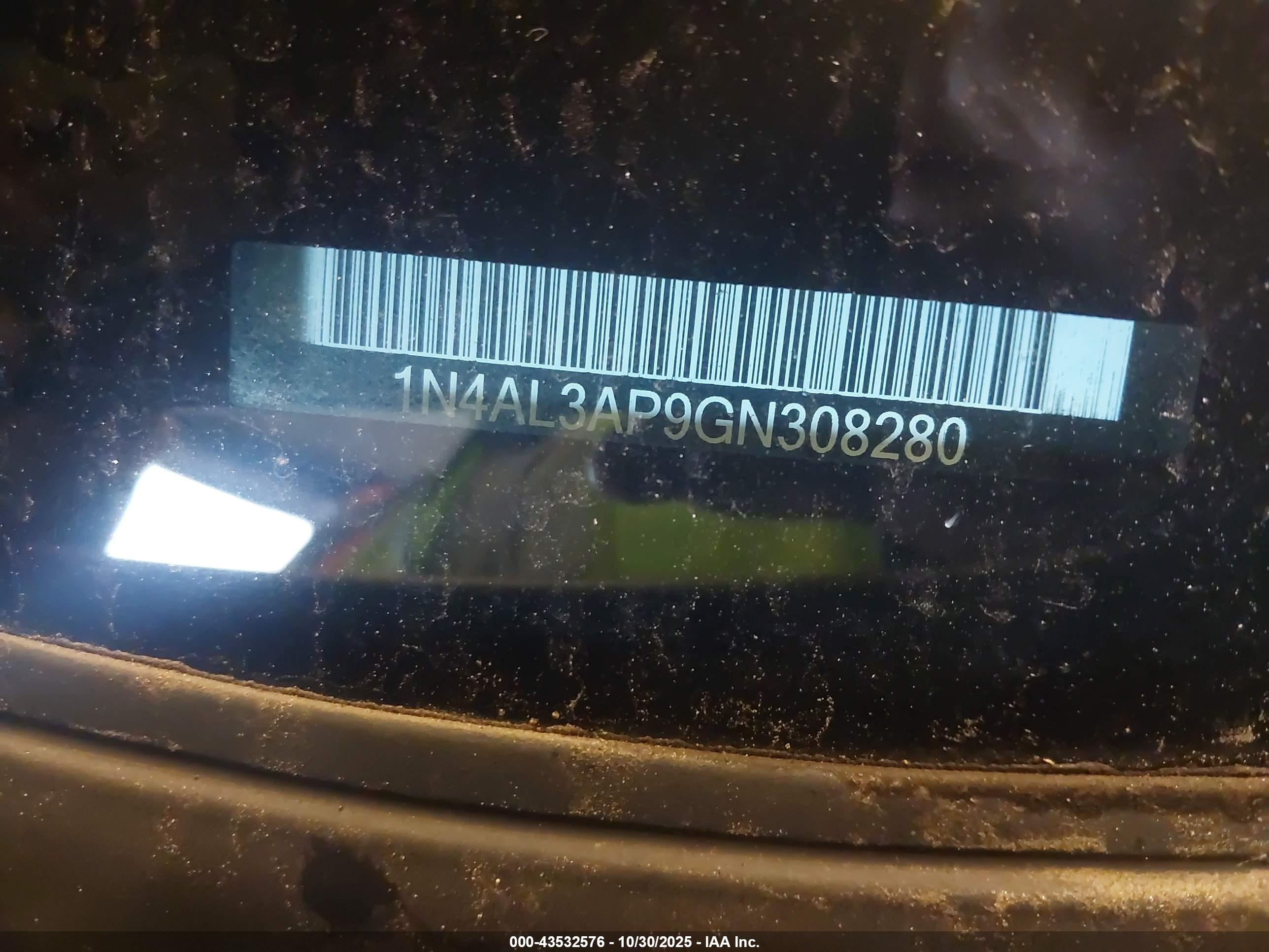 NISSAN ALTIMA image 9