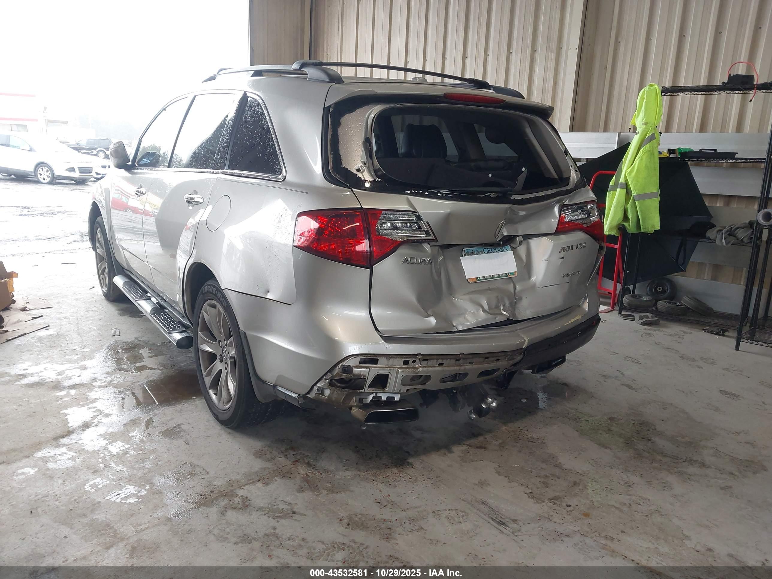 ACURA MDX image 3