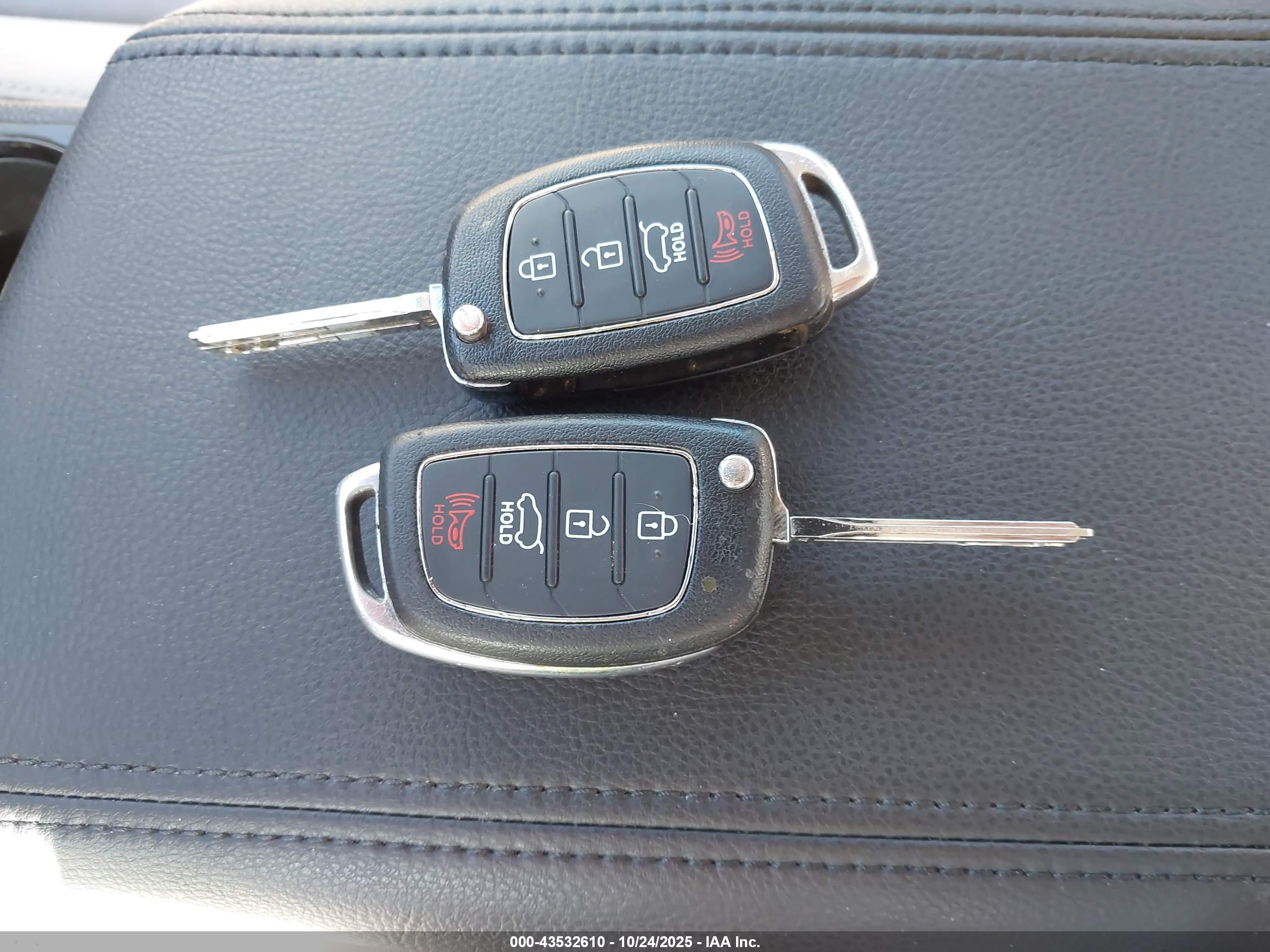 HYUNDAI SONATA image 11