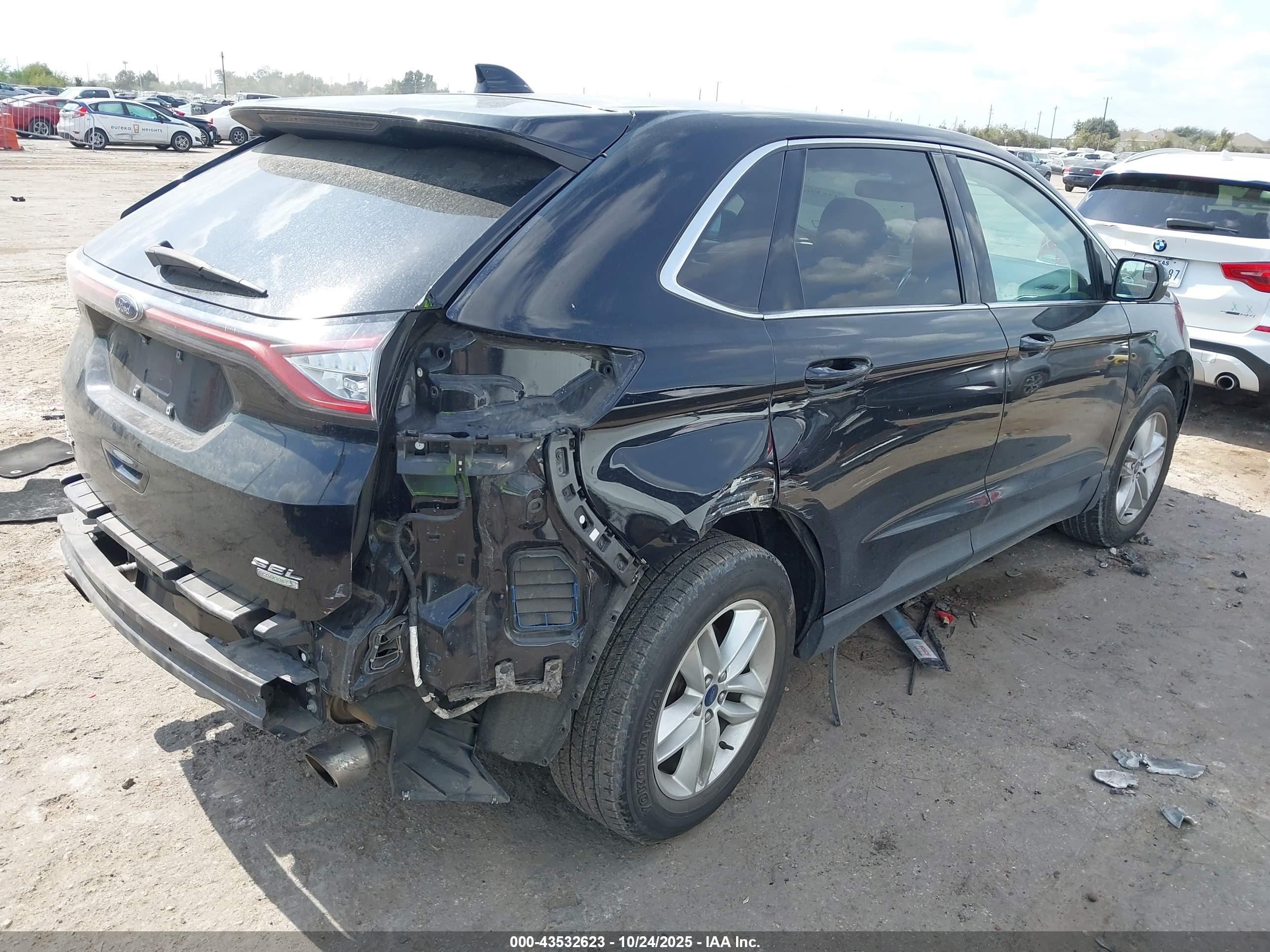 FORD EDGE image 4