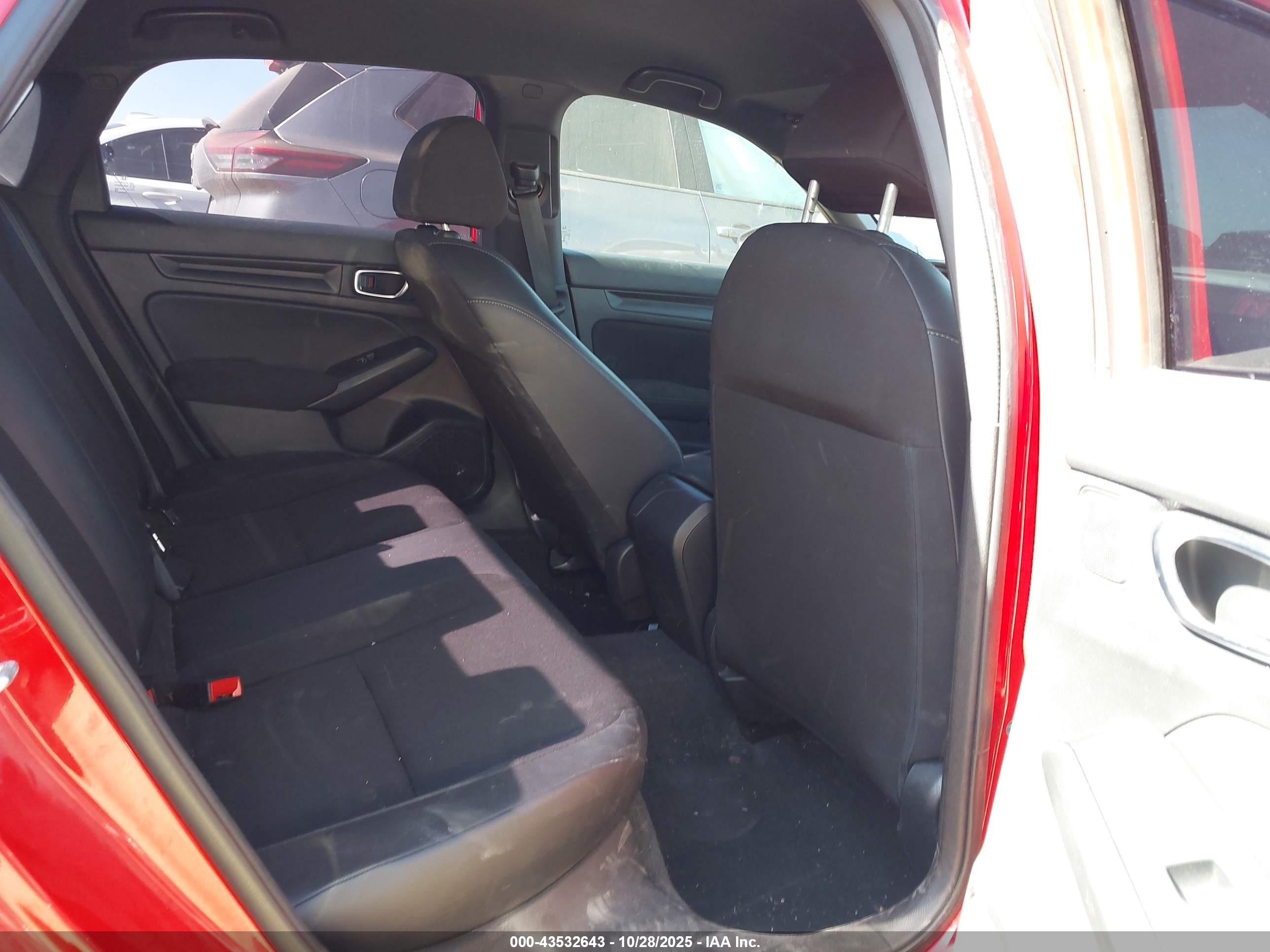 HONDA CIVIC image 8