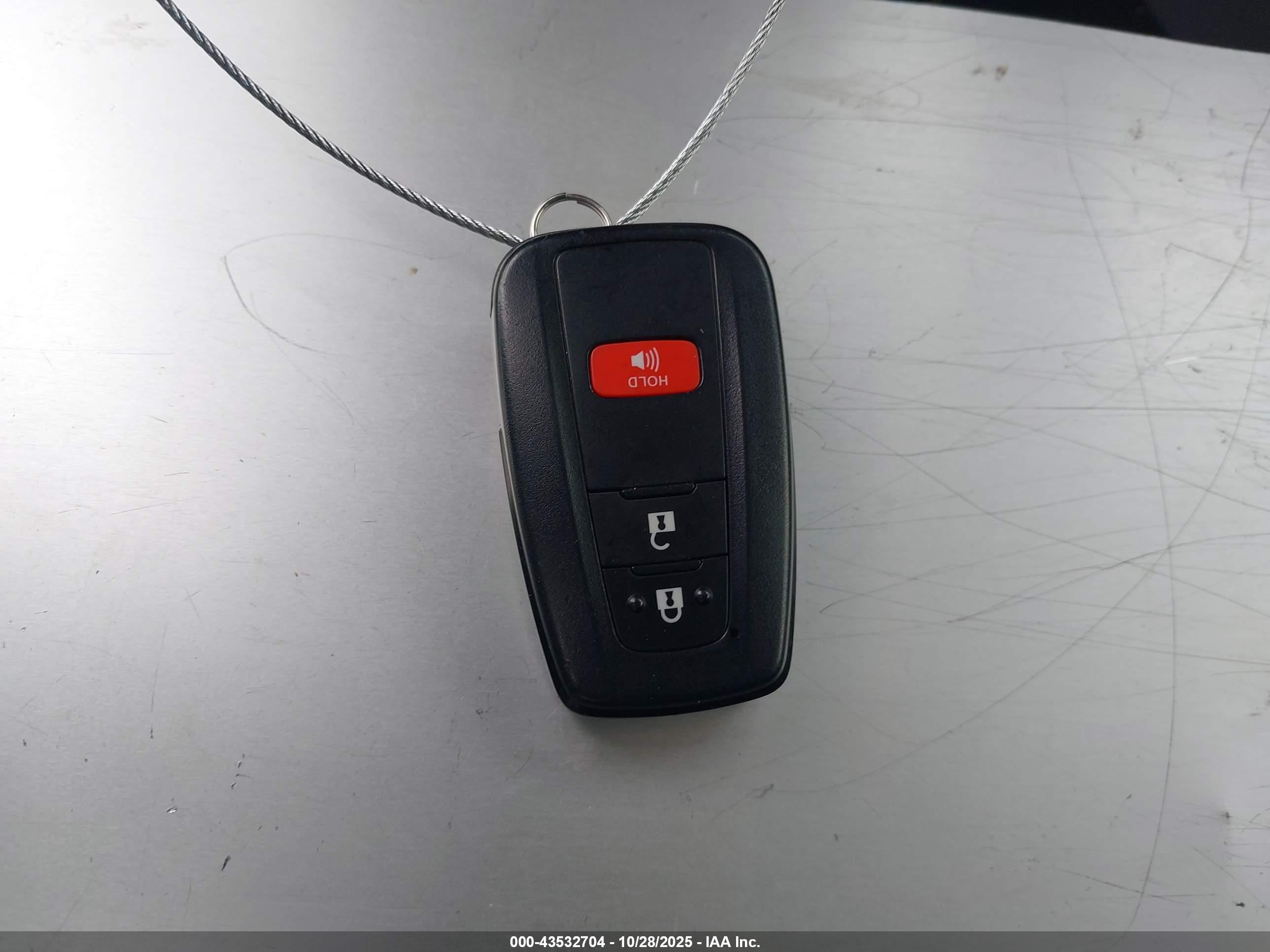 TOYOTA 4RUNNER image 11