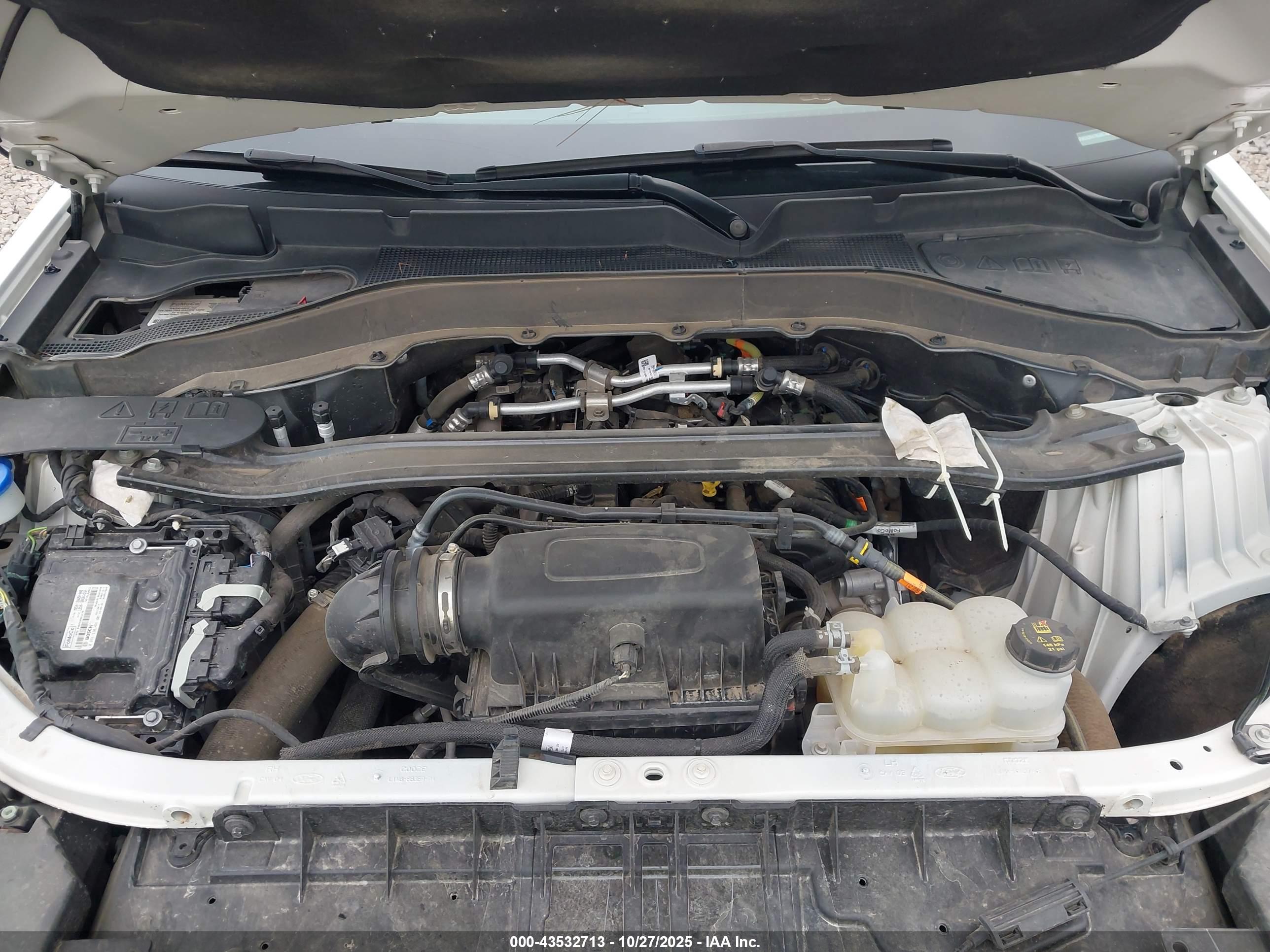 FORD EXPLORER image 10