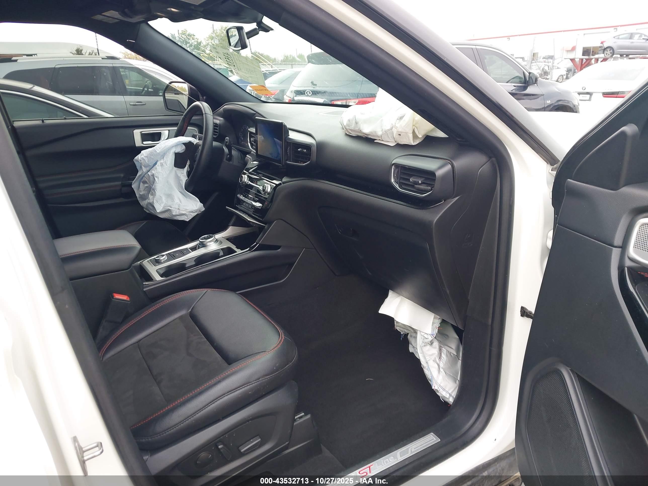FORD EXPLORER image 5
