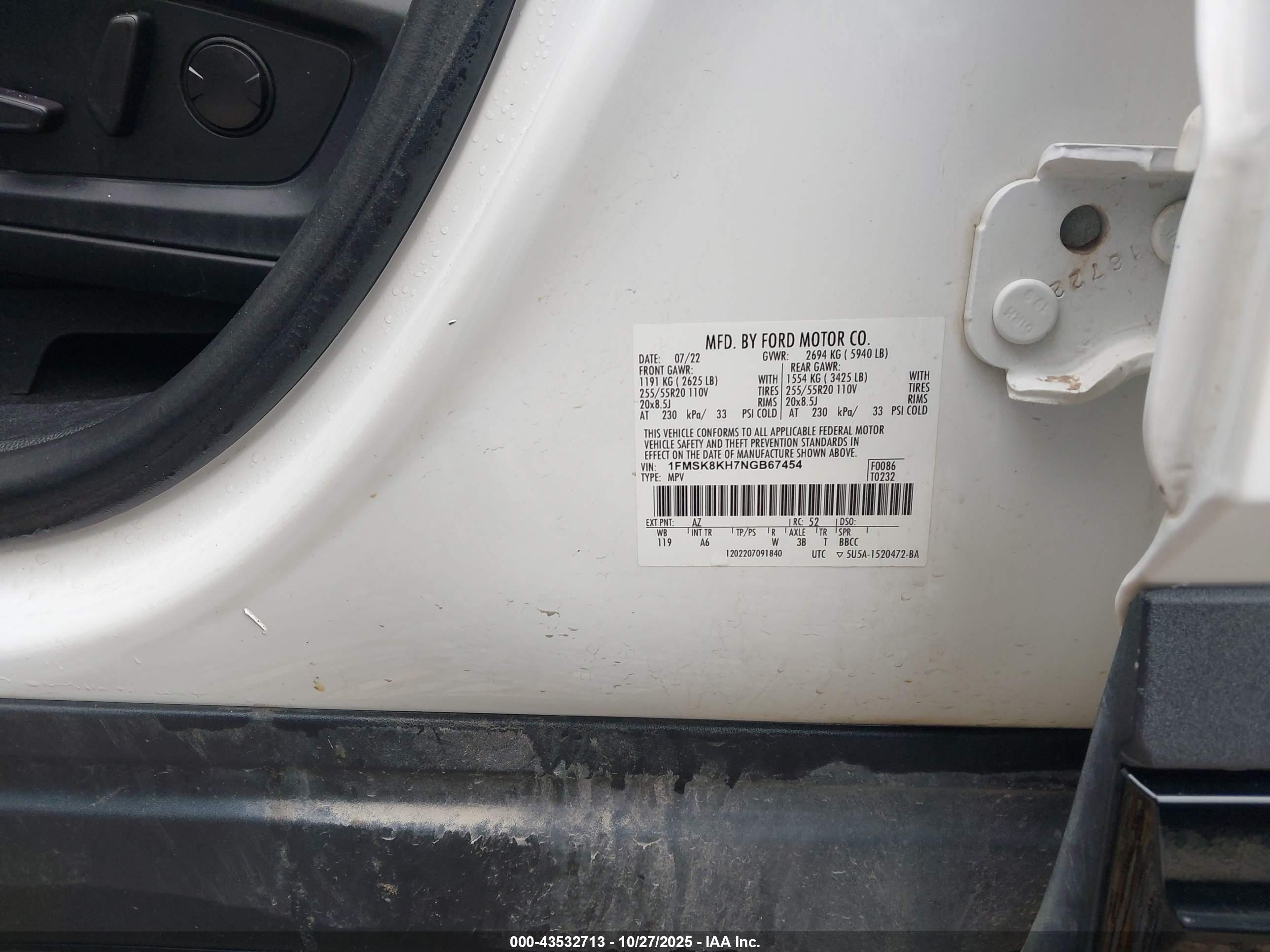 FORD EXPLORER image 9