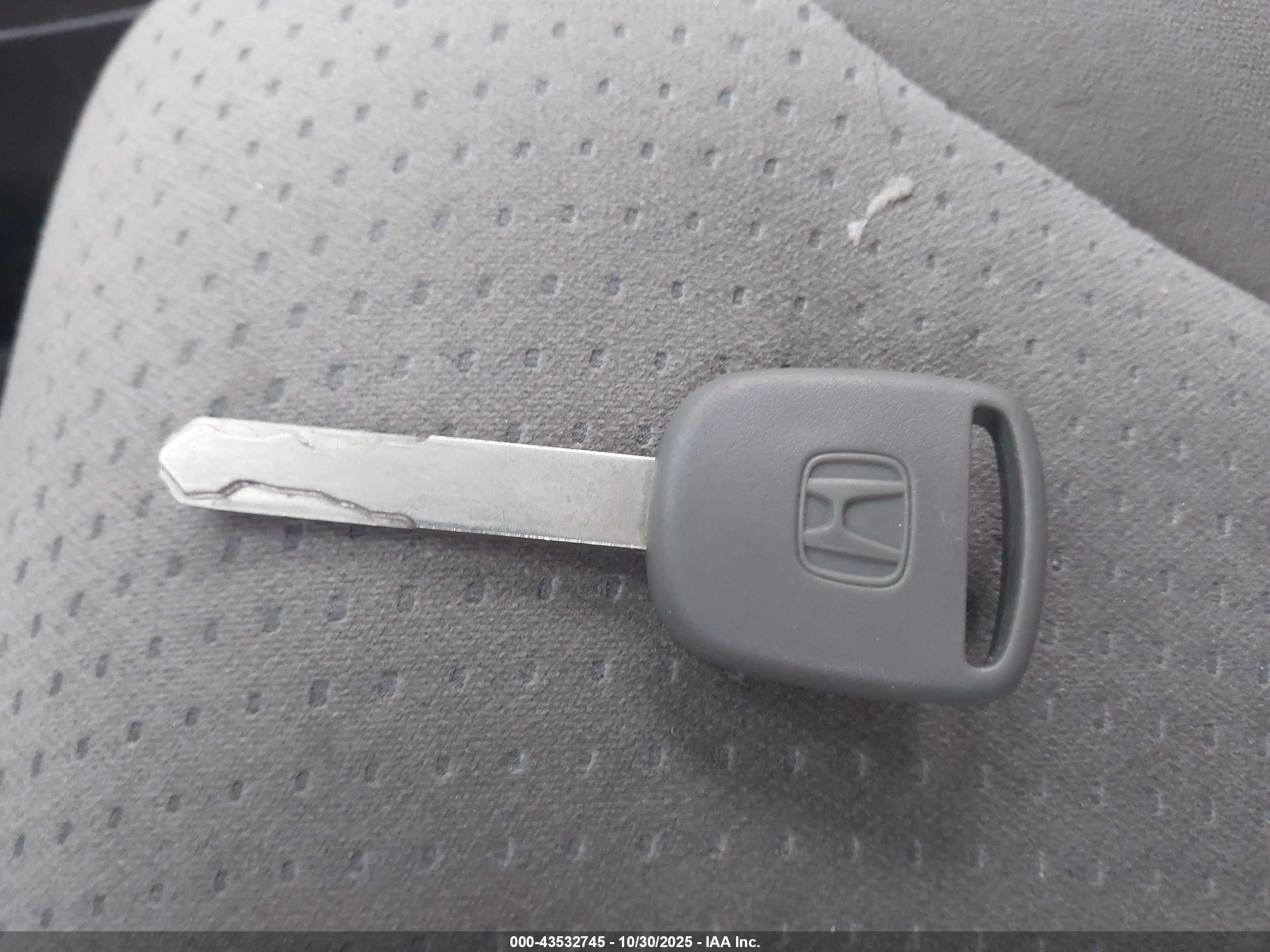 HONDA CR-V image 11