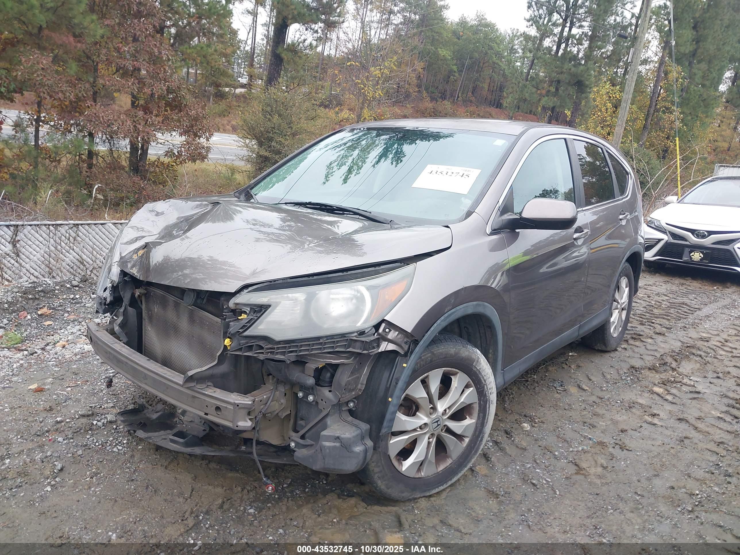 HONDA CR-V image 2