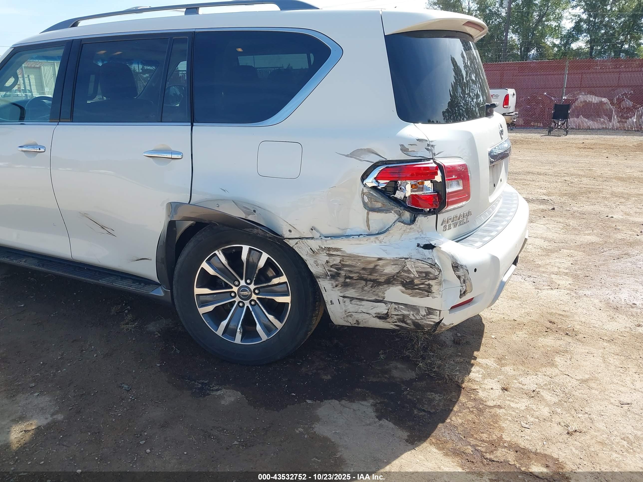 NISSAN ARMADA image 6