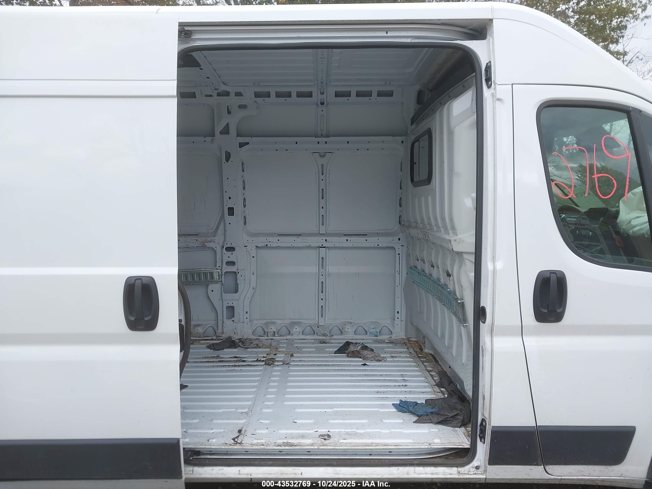 RAM PROMASTER image 8