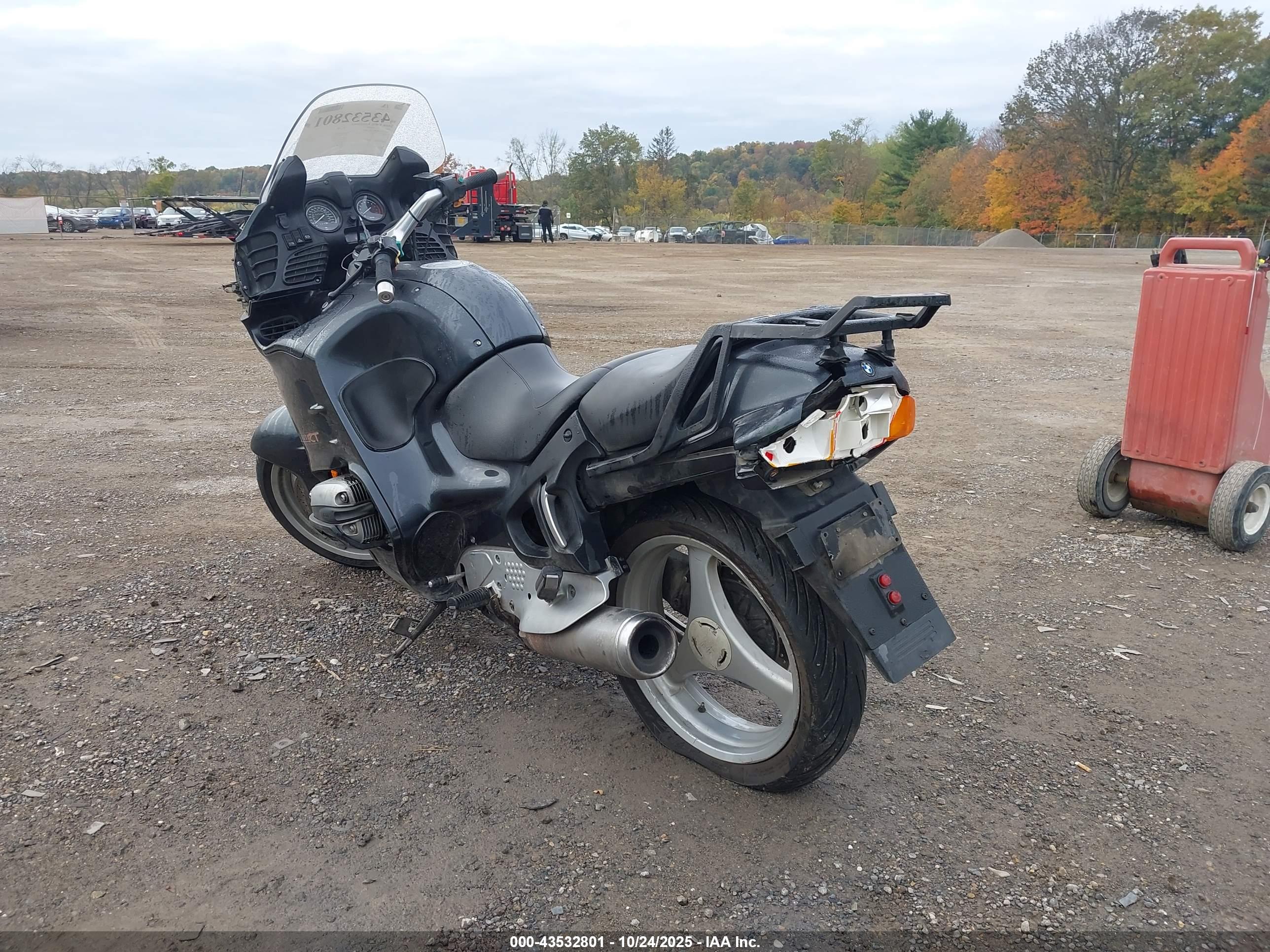 BMW R1100 image 3