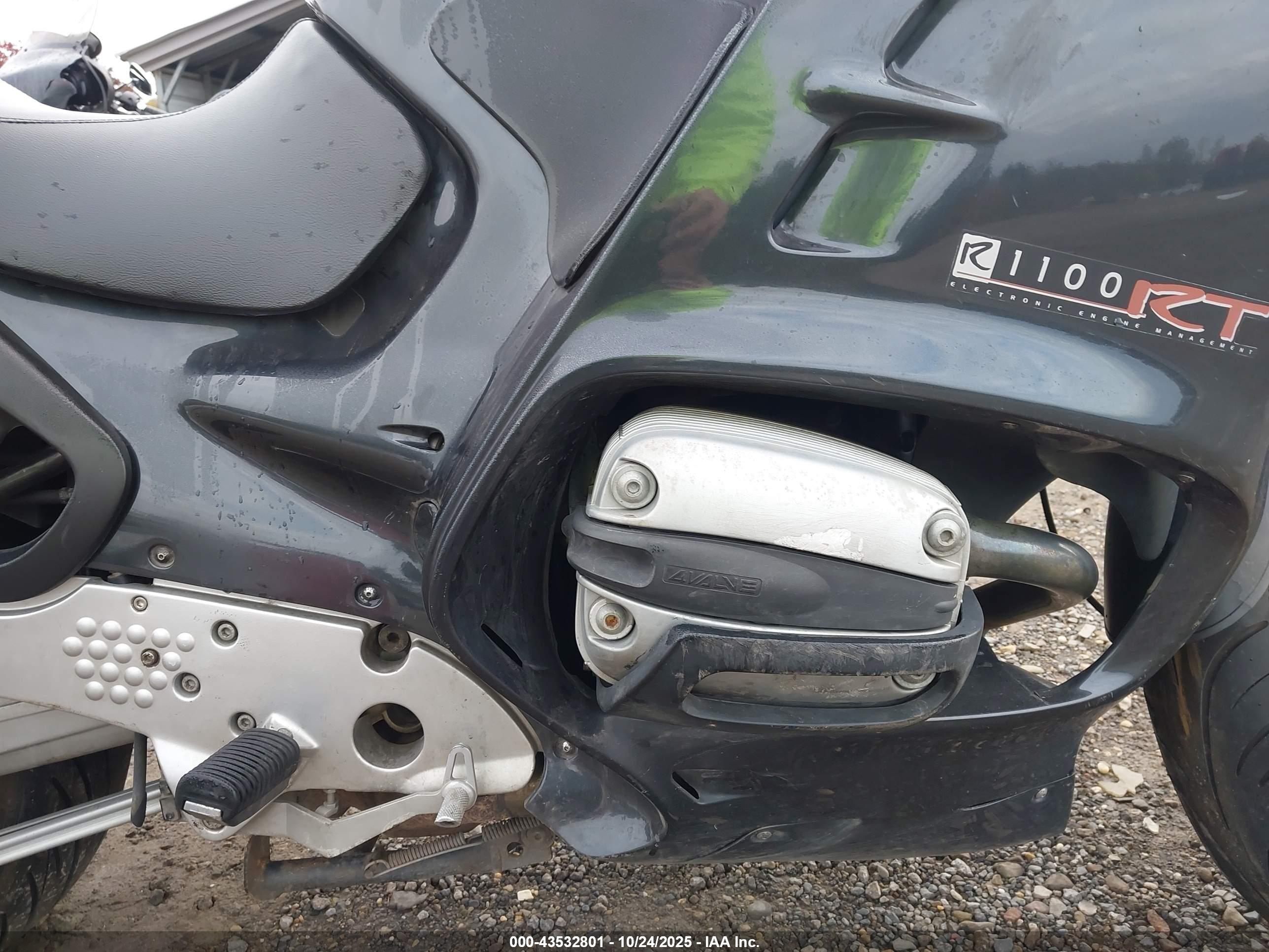 BMW R1100 image 8