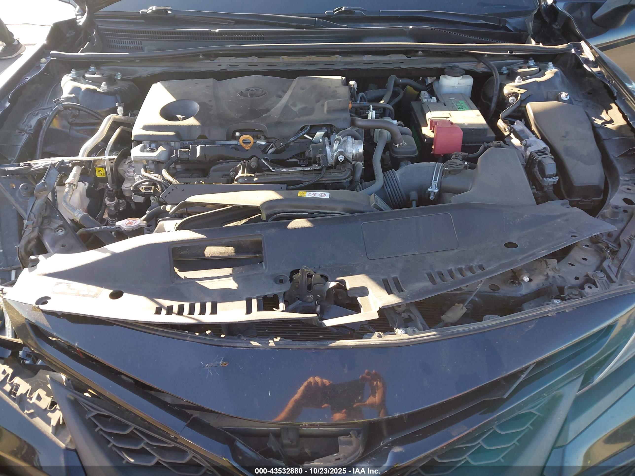 TOYOTA CAMRY image 10