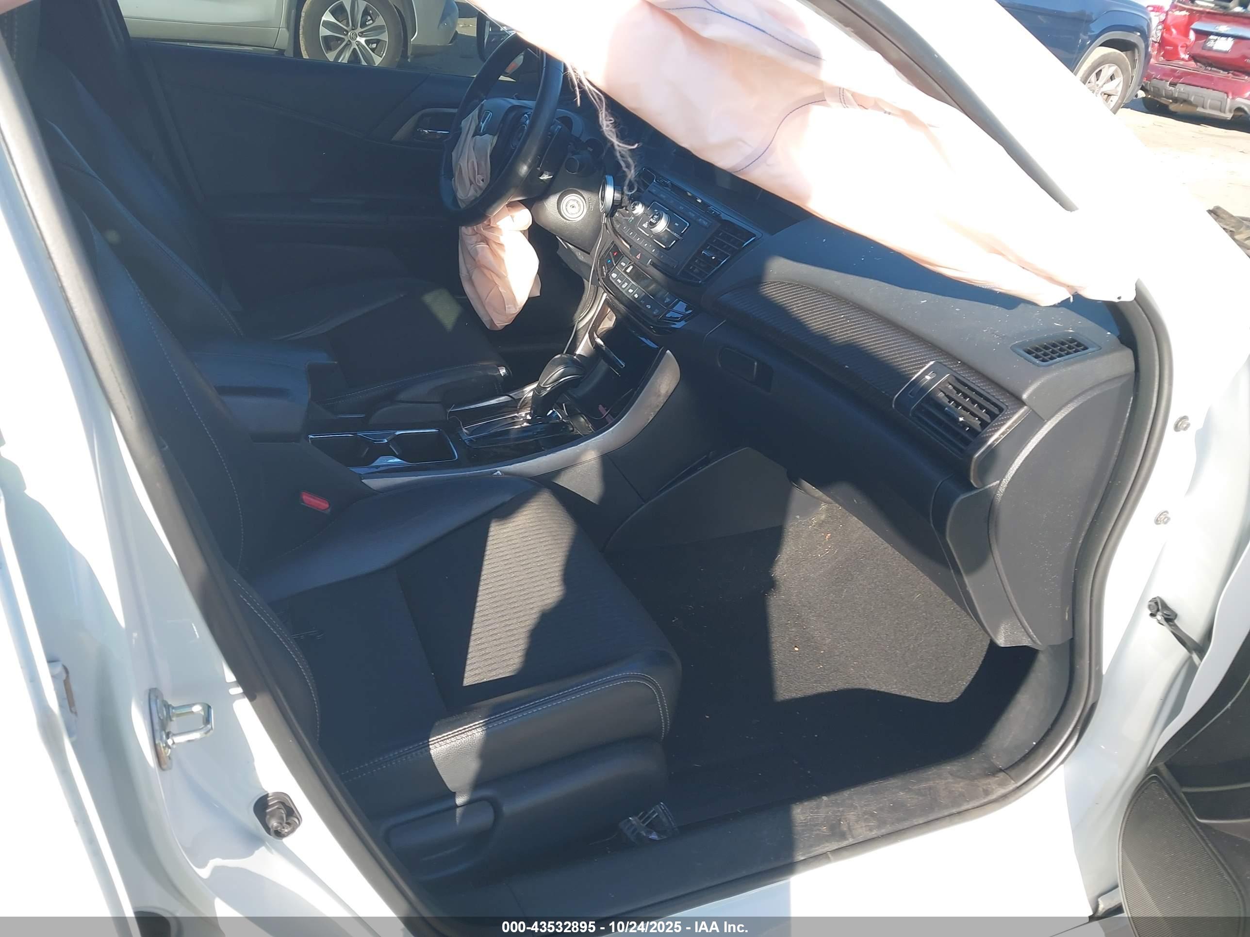 HONDA ACCORD image 5