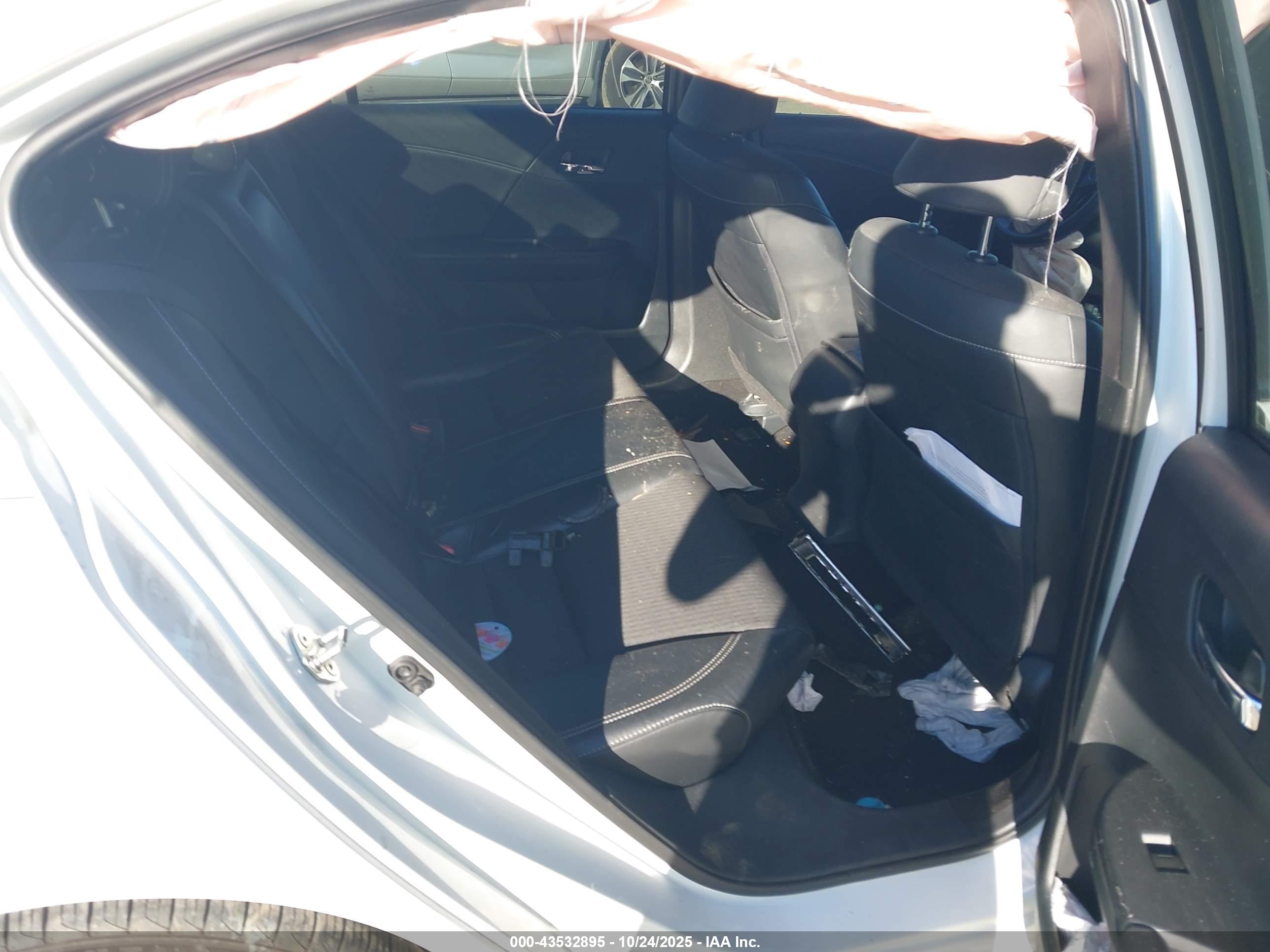 HONDA ACCORD image 8