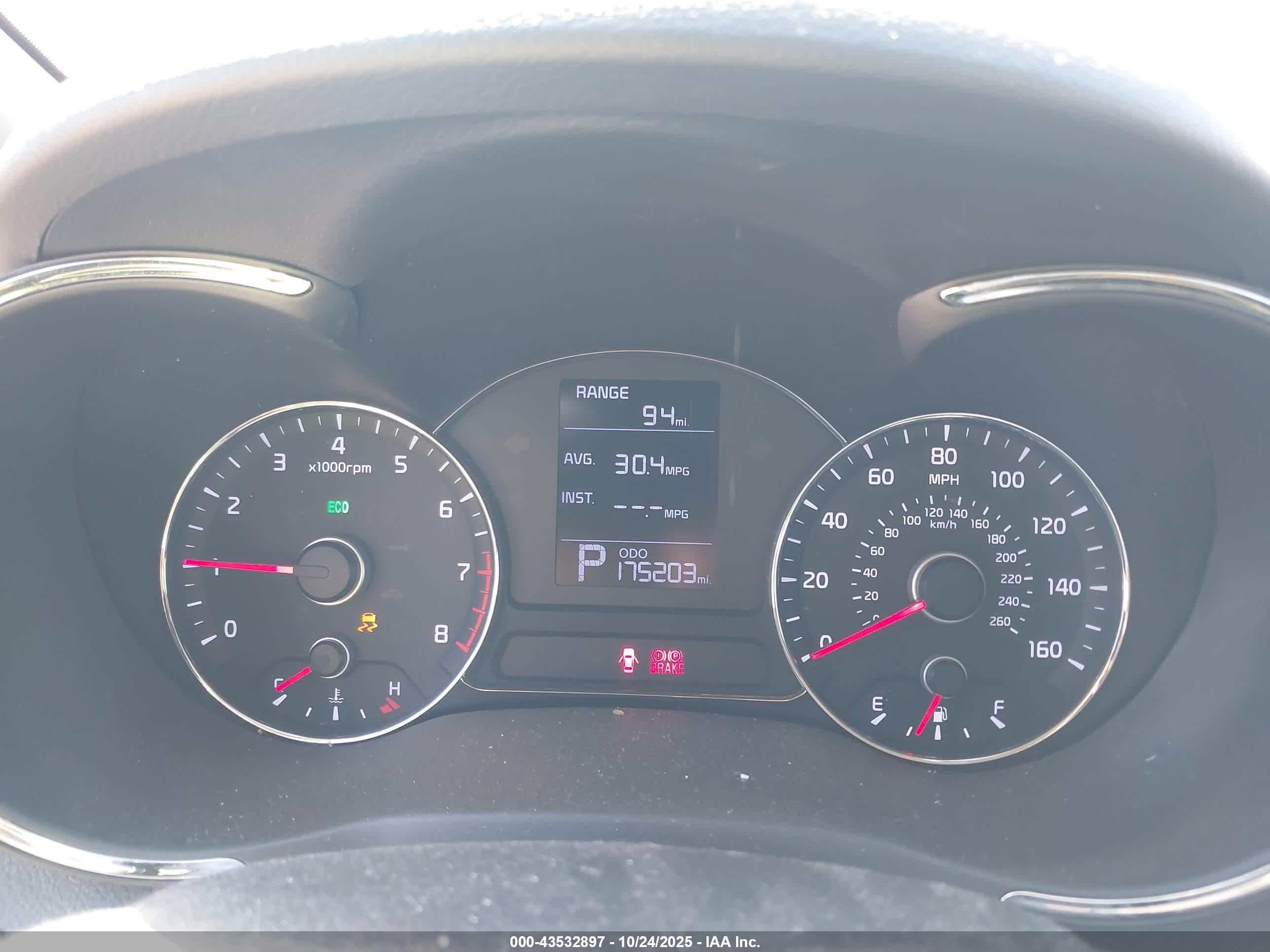KIA FORTE image 7