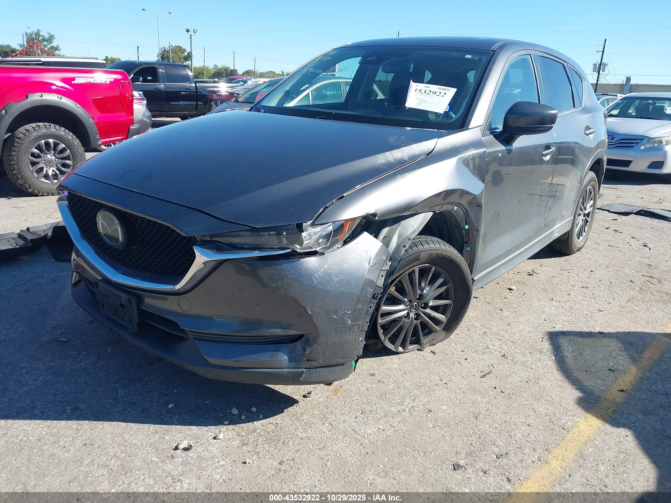 MAZDA CX-5 image 2