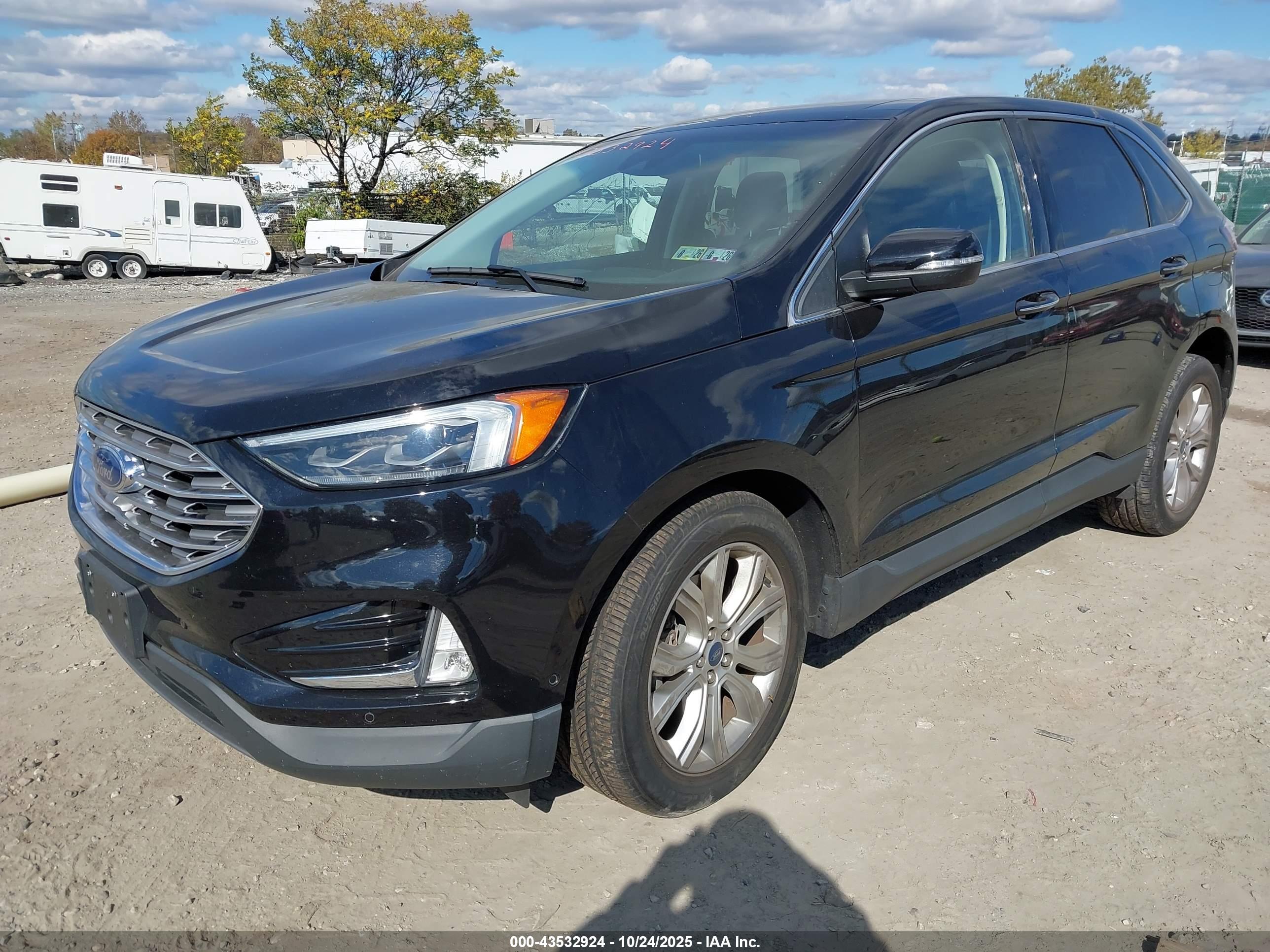 FORD EDGE image 2