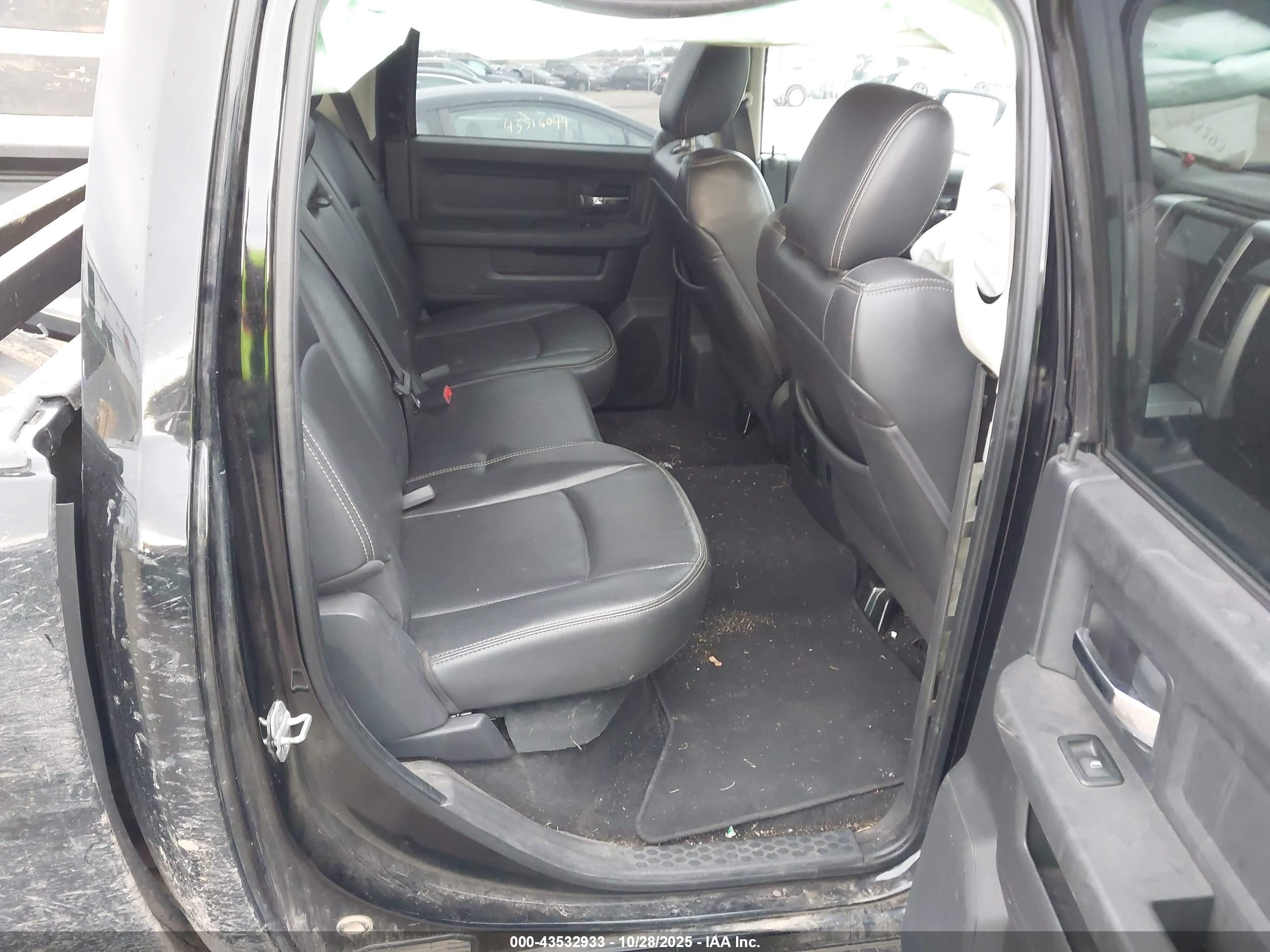 RAM 1500 image 8