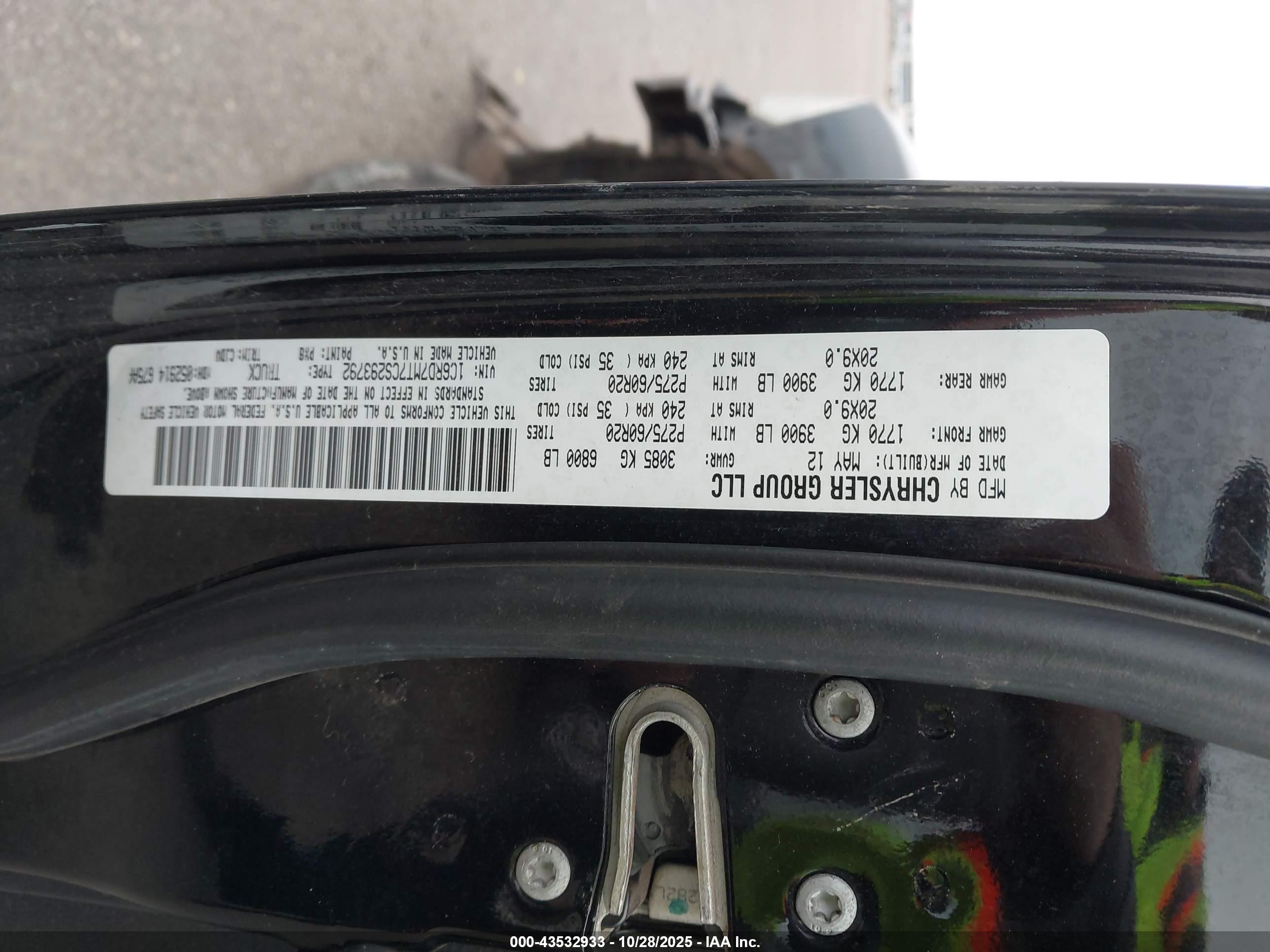 RAM 1500 image 9