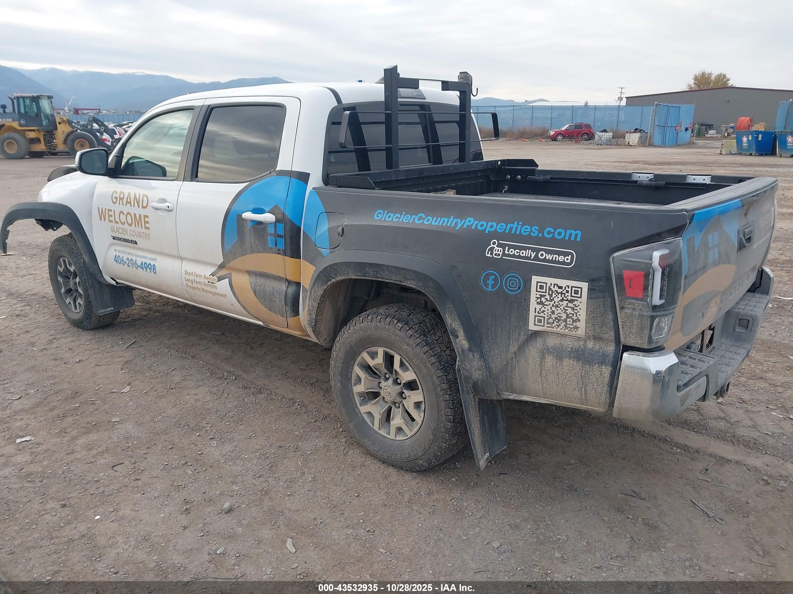 TOYOTA TACOMA image 3