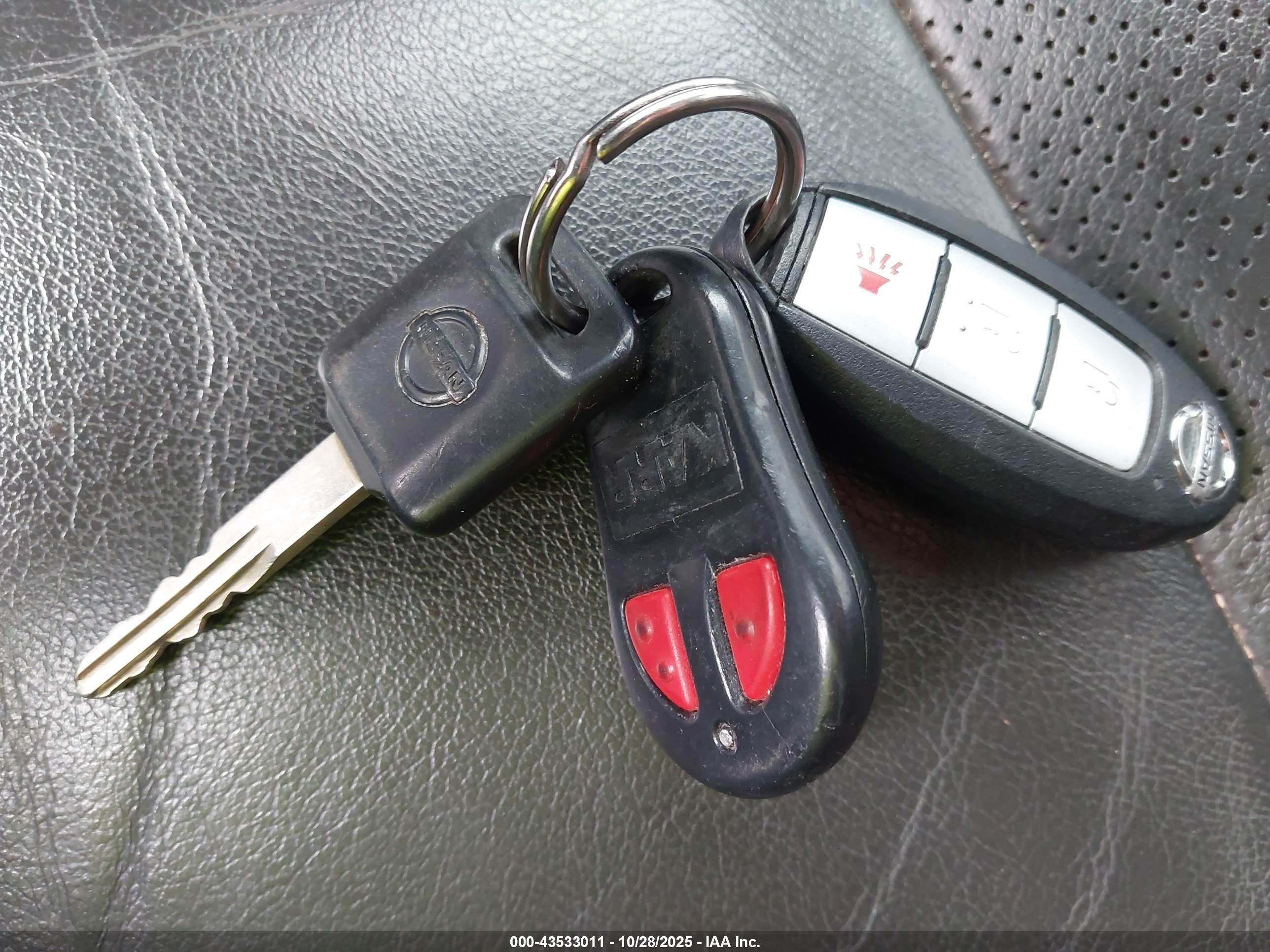 NISSAN FRONTIER image 11