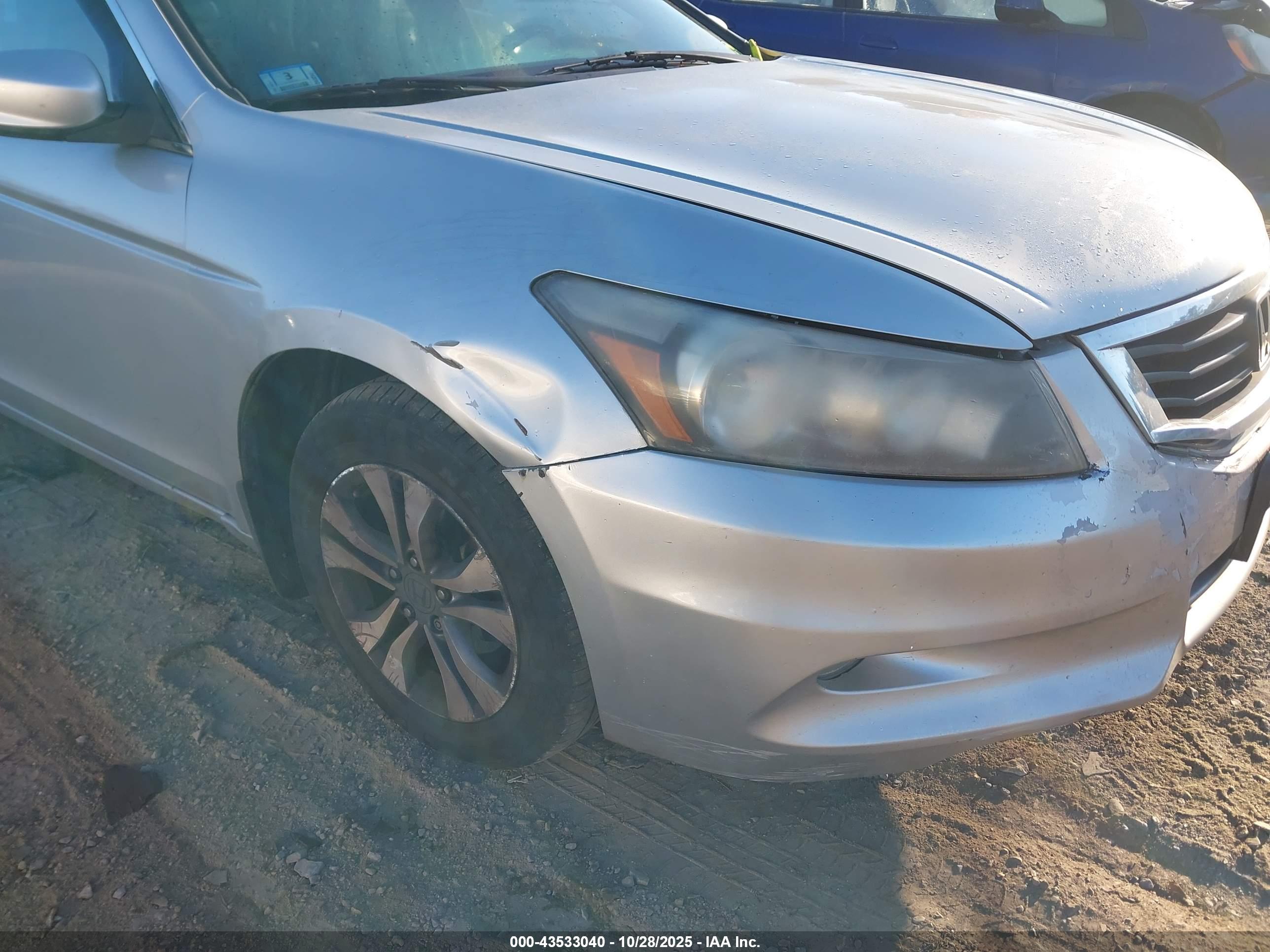 HONDA ACCORD image 6