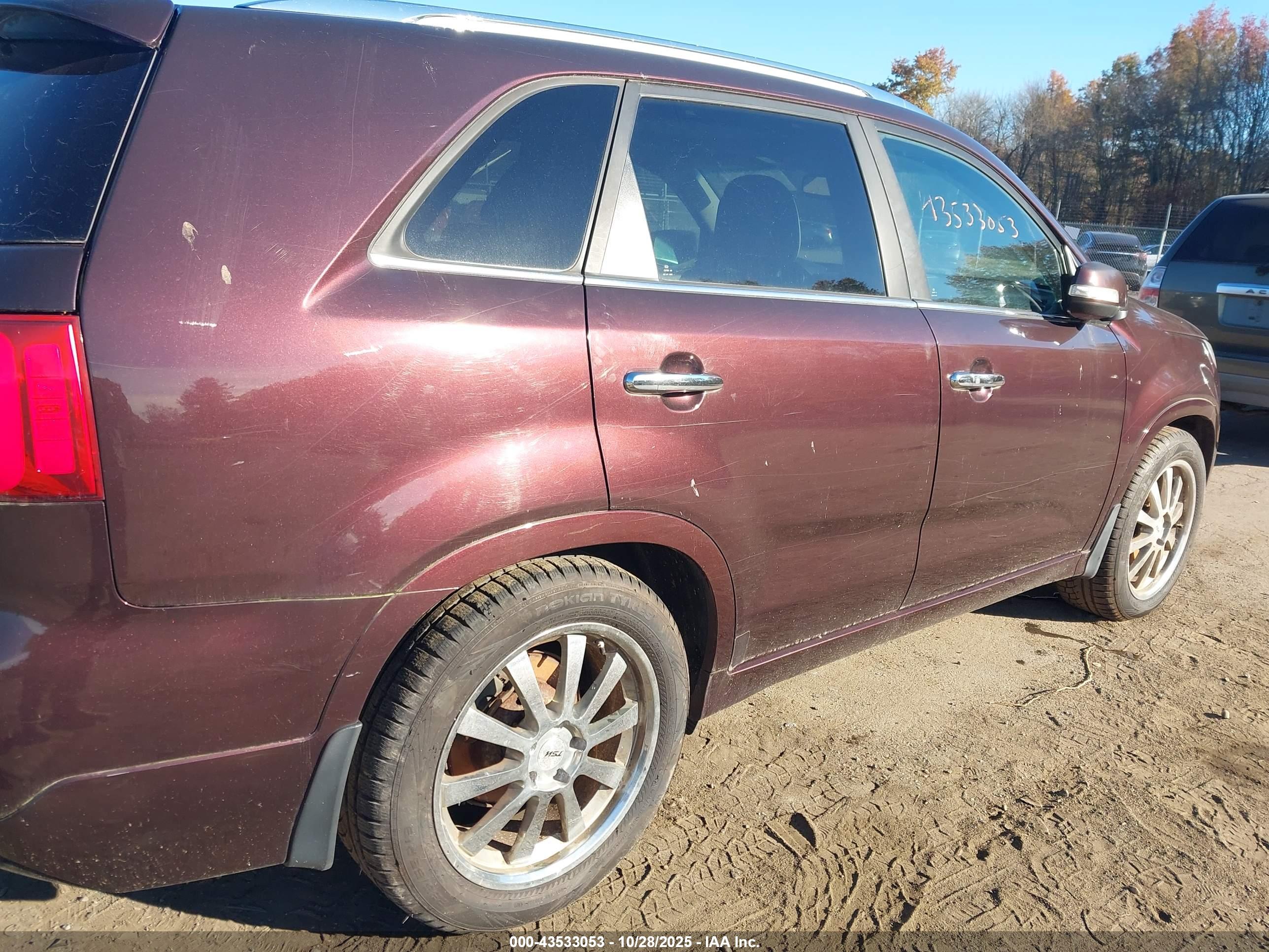 KIA SORENTO image 6