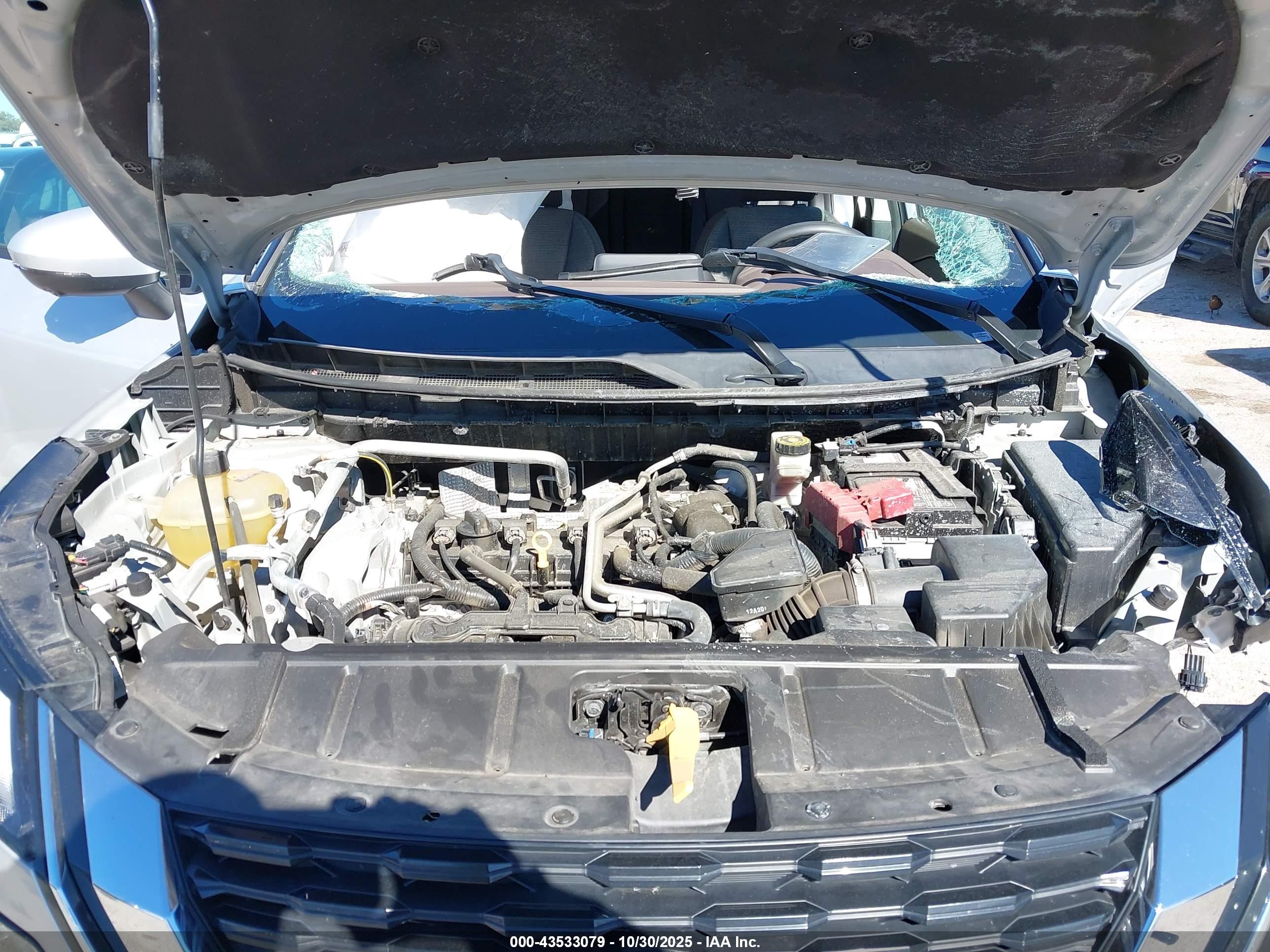 NISSAN ROGUE image 10