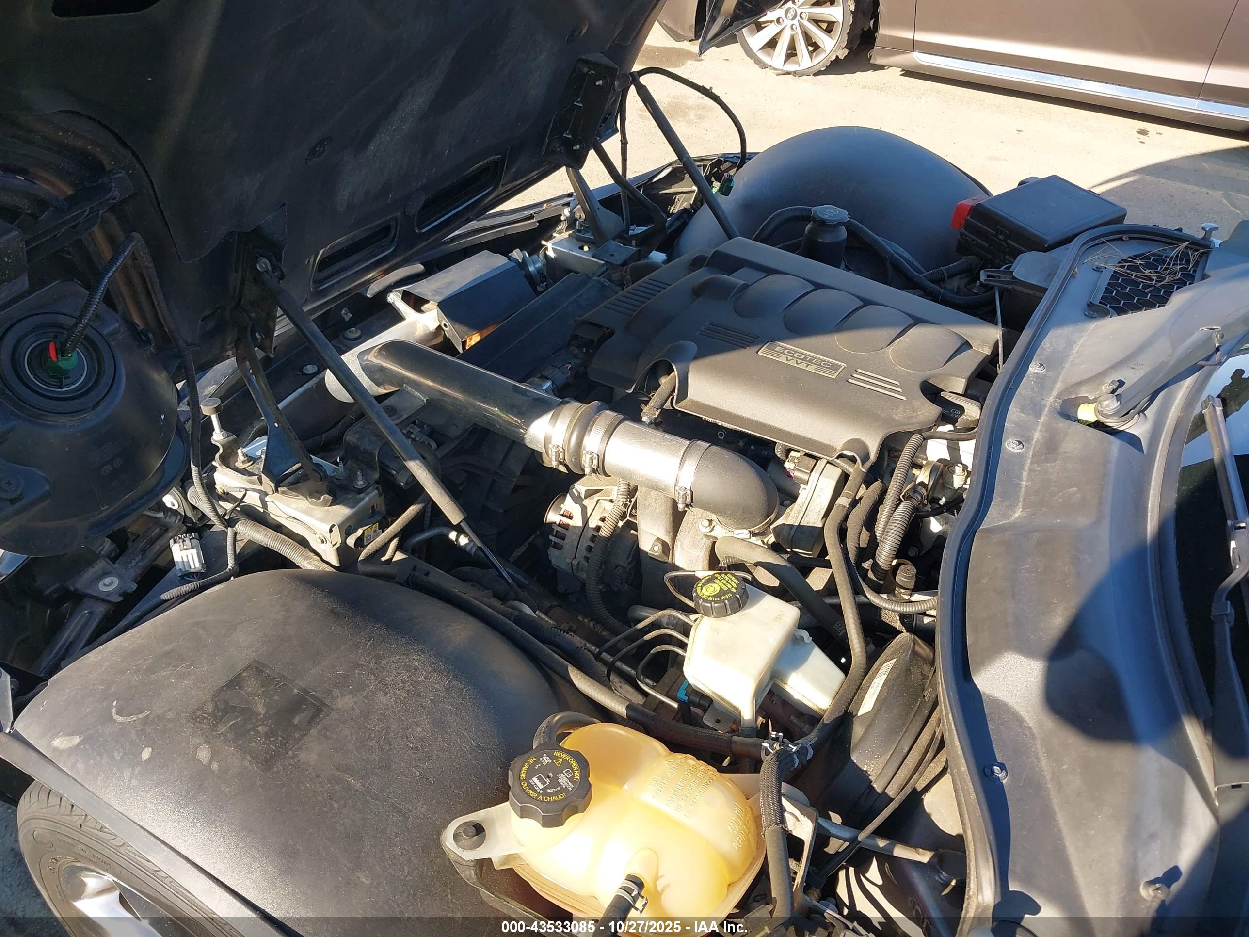 PONTIAC SOLSTICE image 10